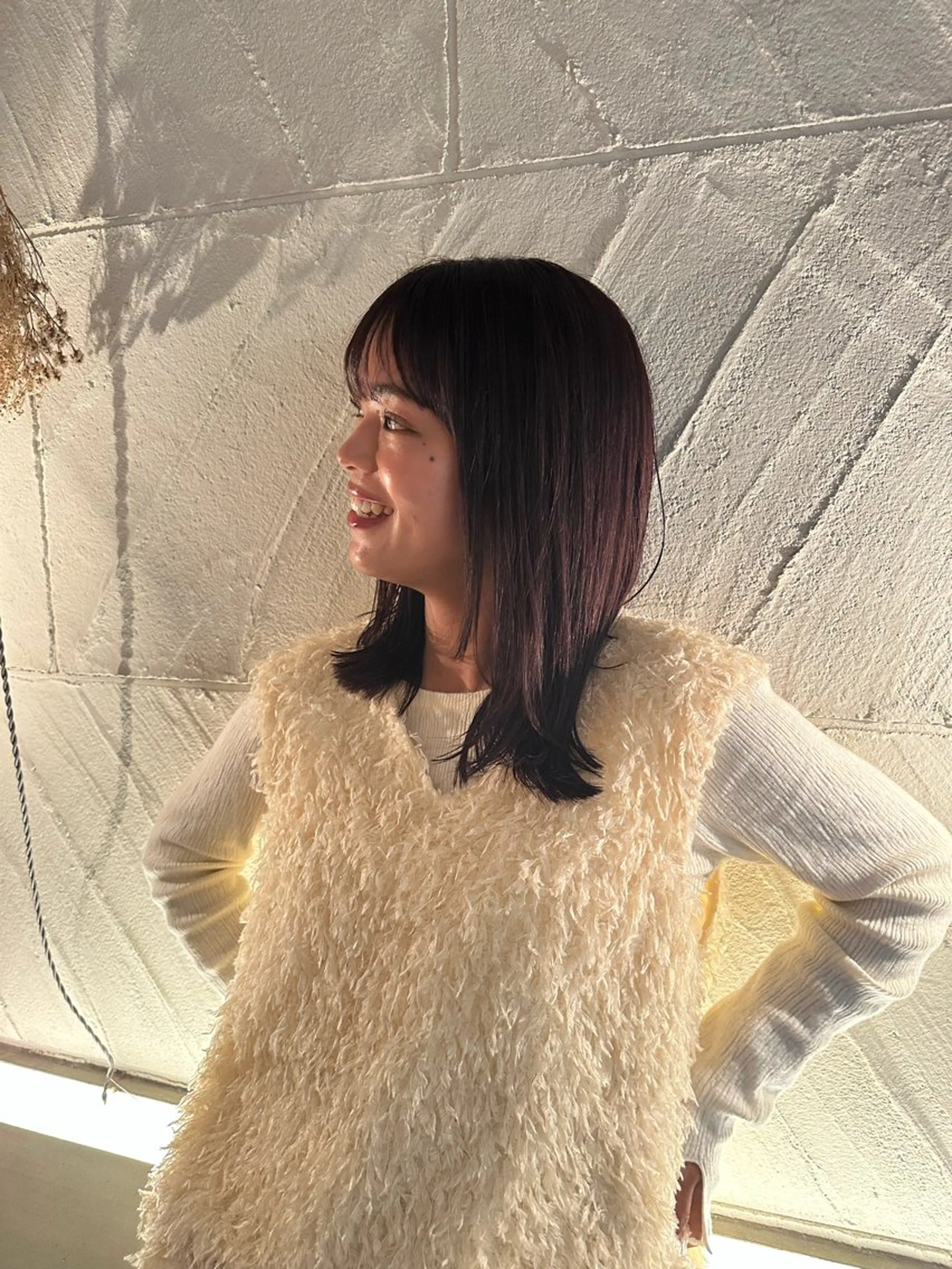 ミディアム カラー ブラウンカラー ピンクカラー ピンクブラウン レイヤーカット ローレイヤー カット ヘアカラー 福崎 真奈のヘアスタイル
