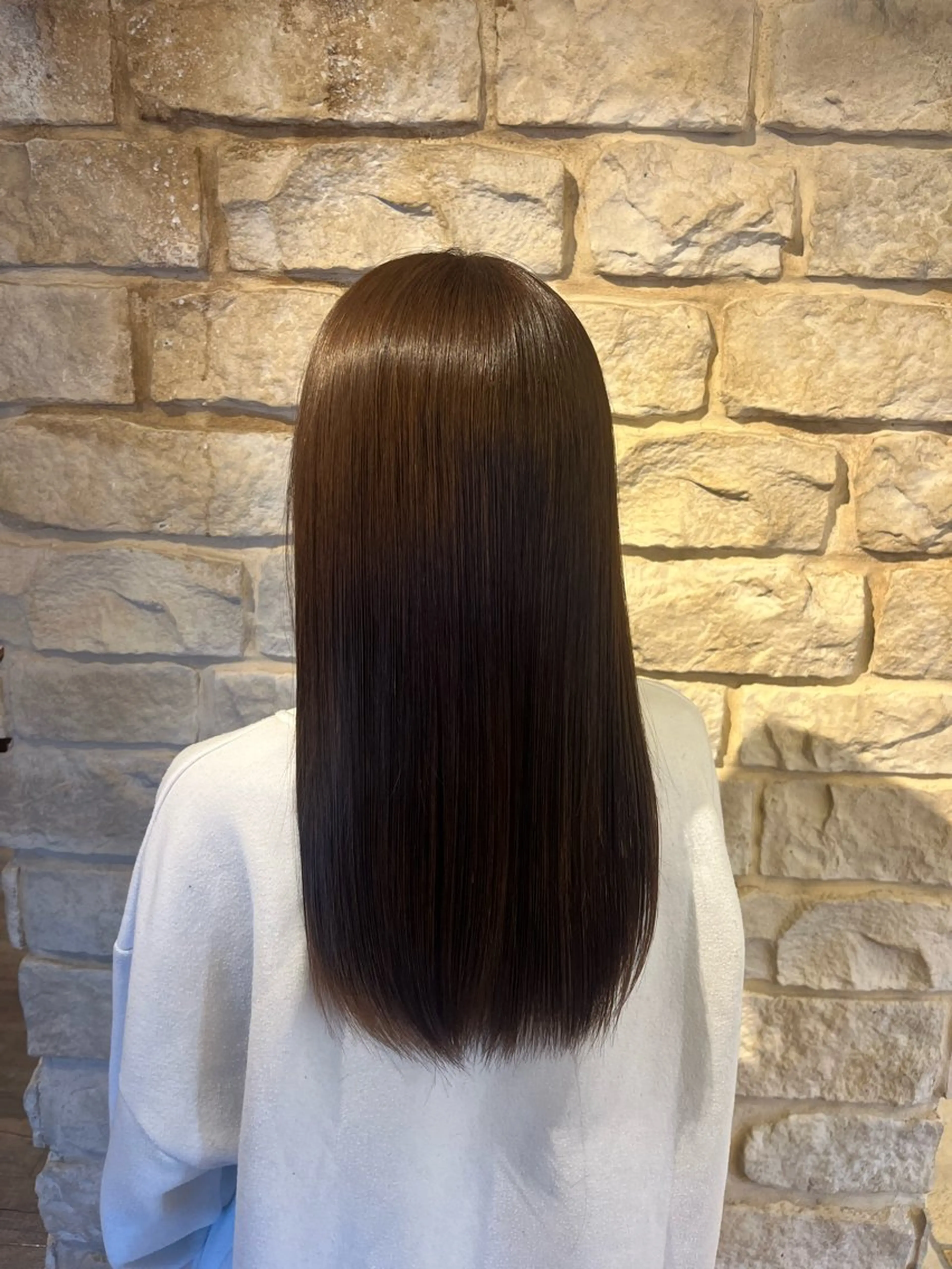ロング ヘアカラー 透明感カラー🫧 ミクのヘアスタイル