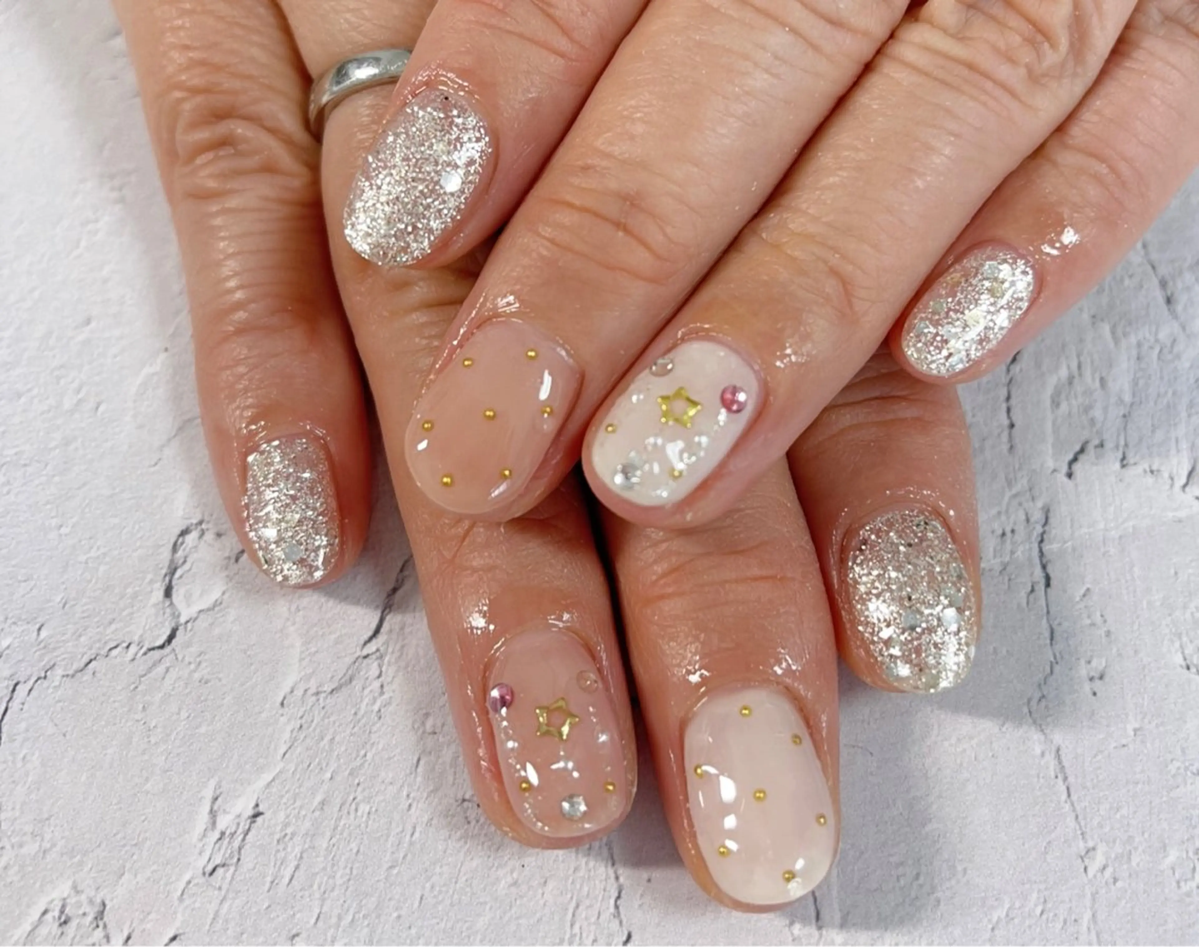 ネイル ハンドネイル celica所属・松田 由真のネイルデザイン