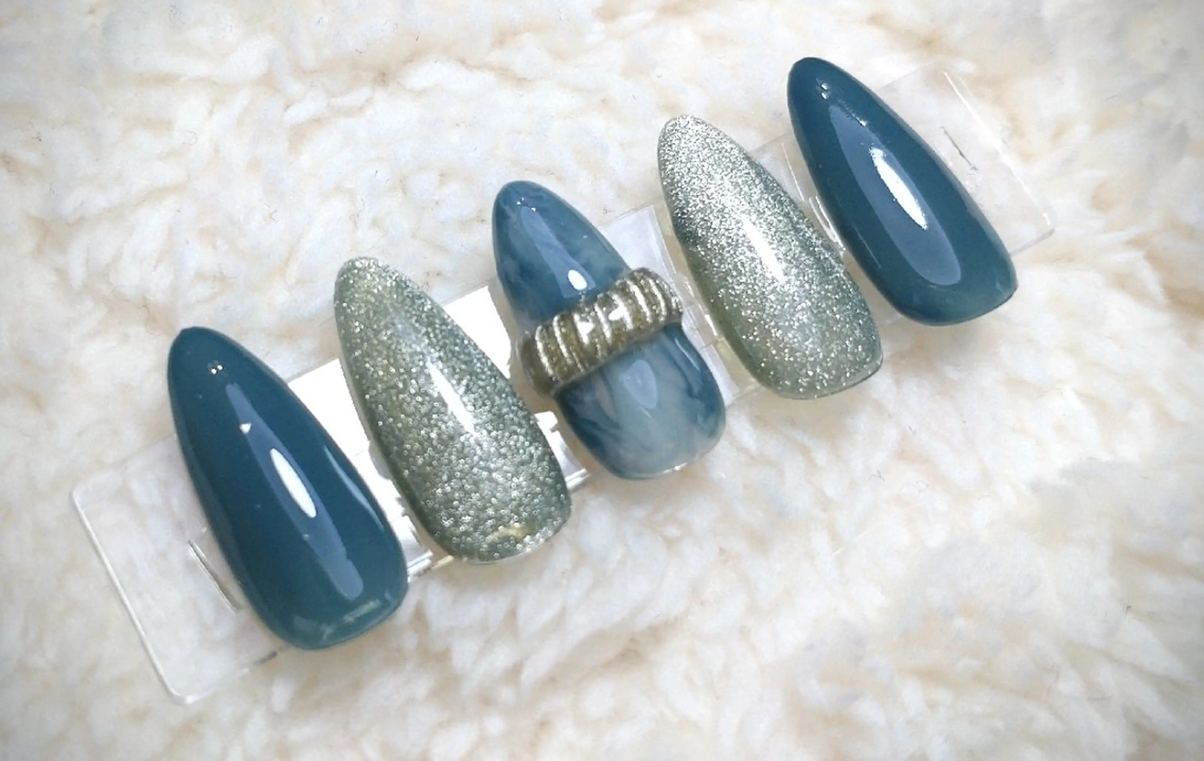 ネイル Nailsalon Latteのネイルデザイン