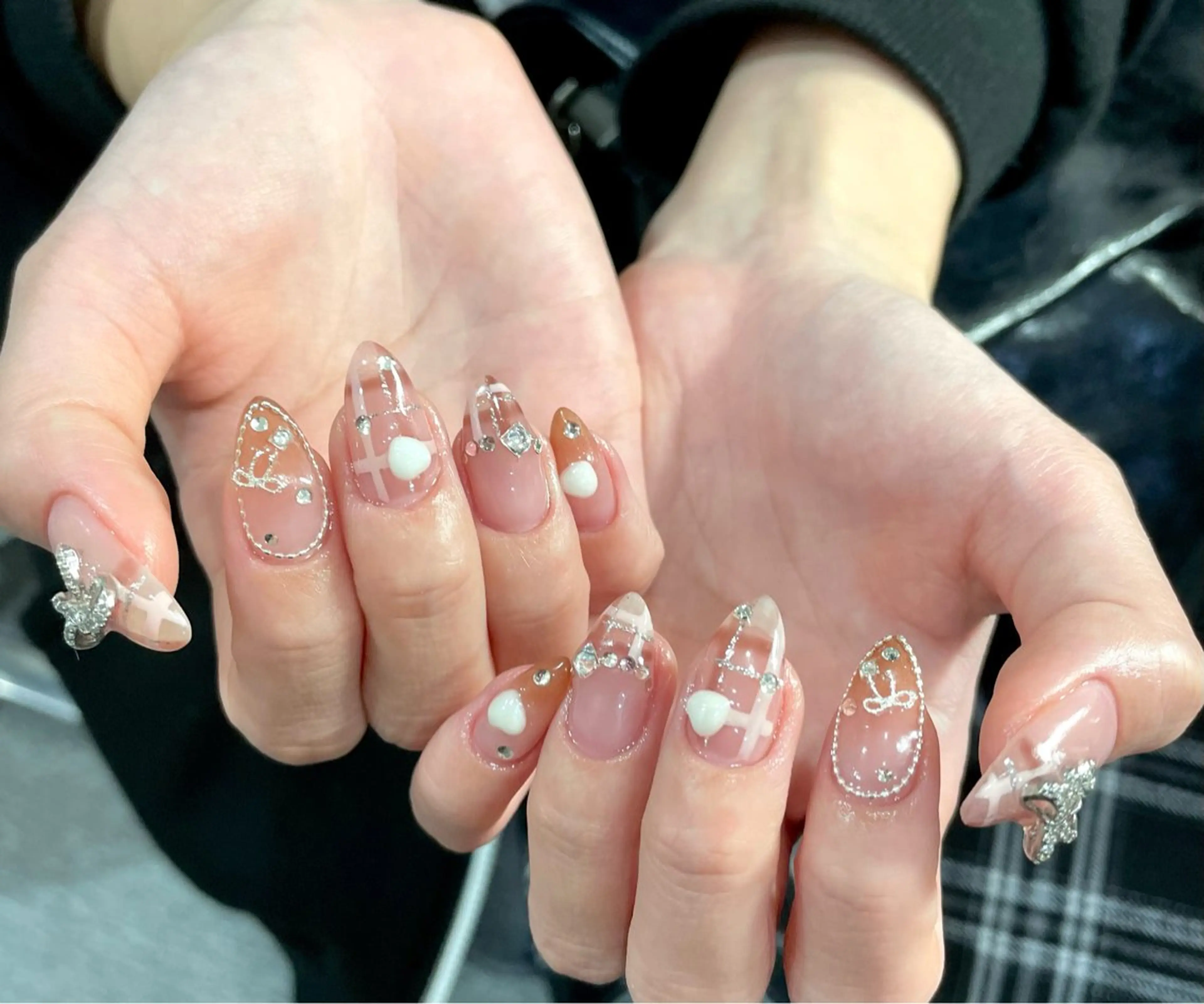 ネイル ゆず秋葉原 Vickyのネイルデザイン