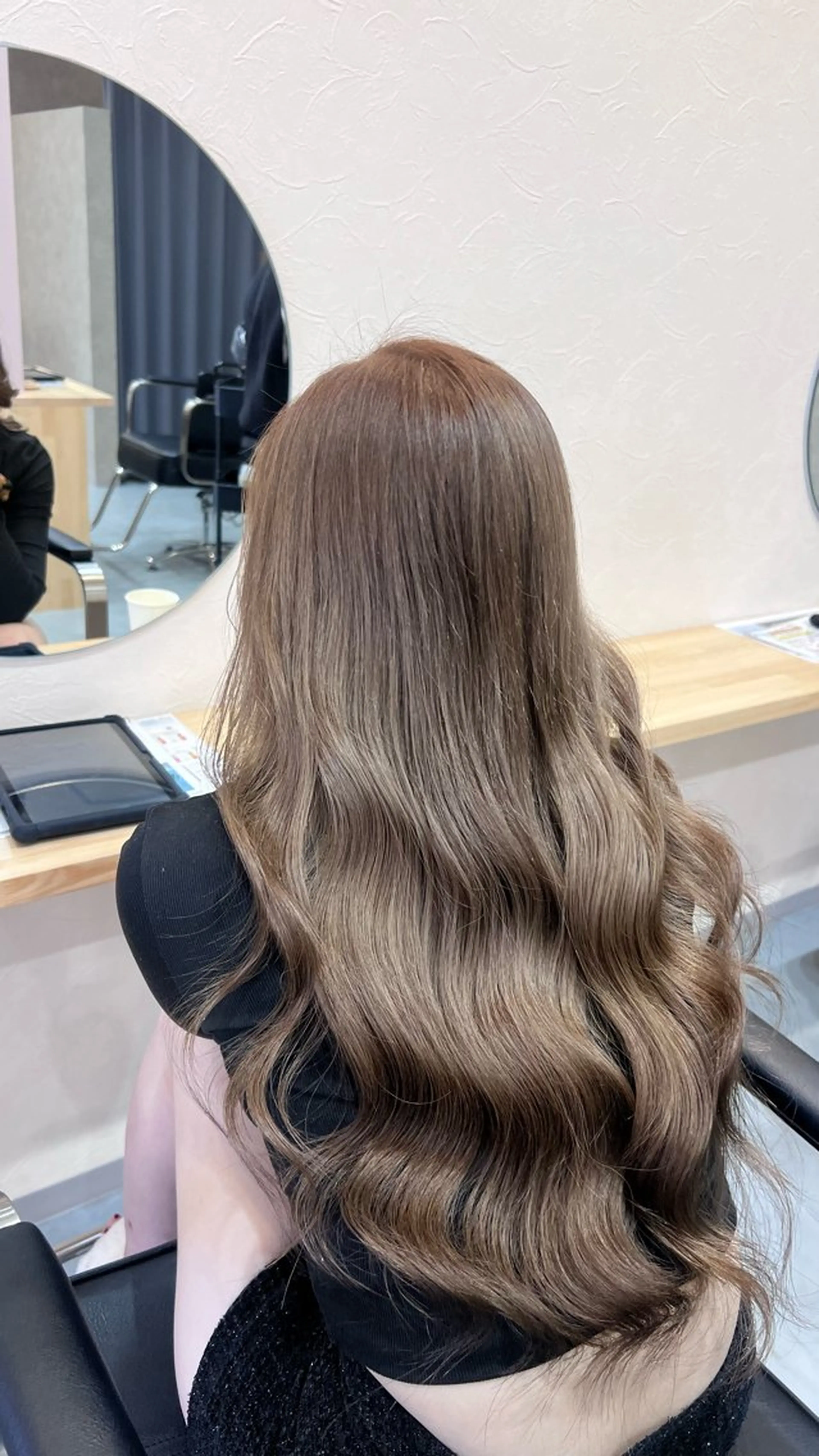 ロング カラー 🫧ケアブリーチ🫧 ✨艶カラーのヘアスタイル