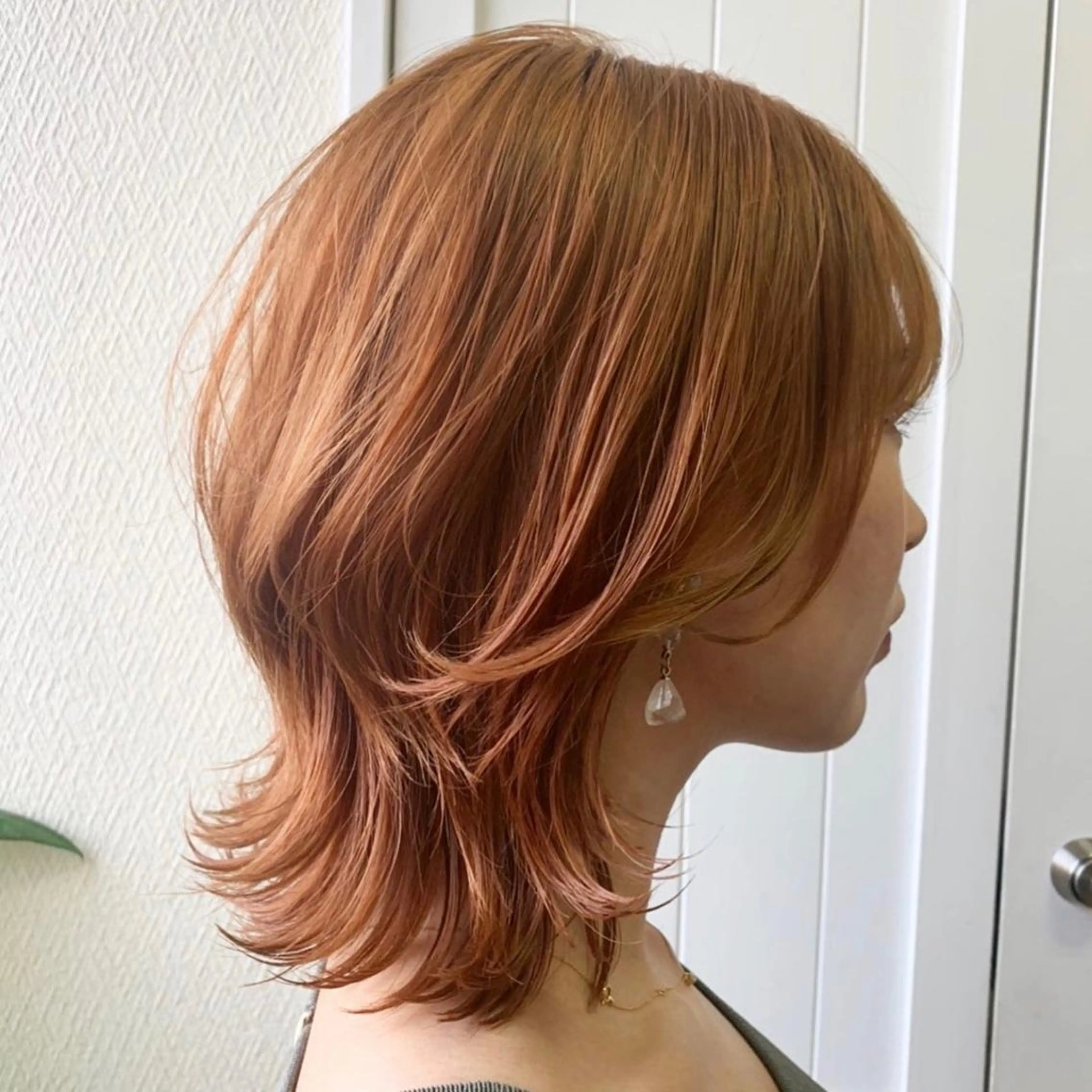 ミディアム カラー ベージュカラー オレンジ オレンジベージュ 韓国ヘア /男女❄️ 細江 美紅のヘアスタイル