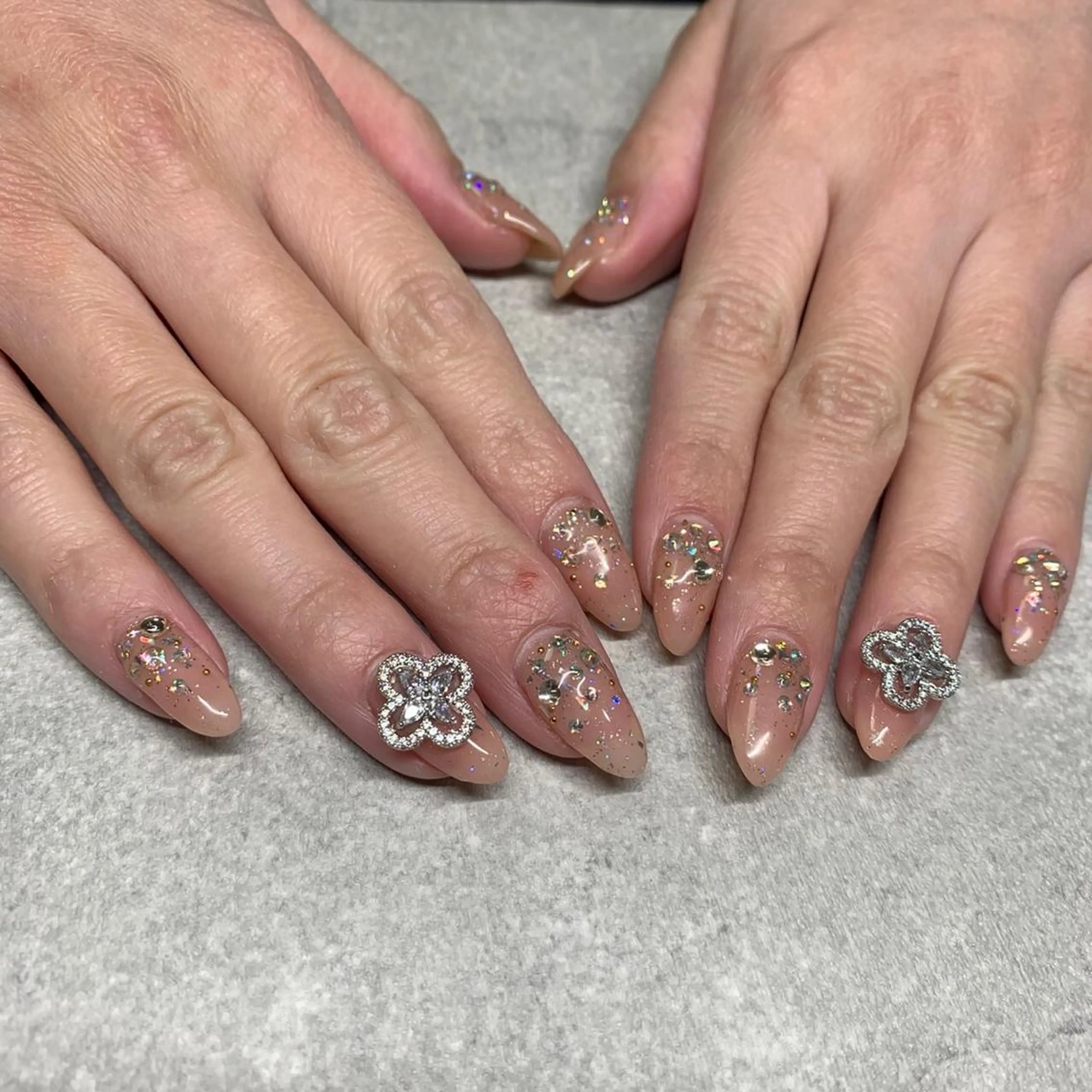 ネイル アートネイル フレンチネイル ジェルネイル グラデーション 韓国ネイル Nail room Bimano所属・Bimano seica♡+°のネイルデザイン