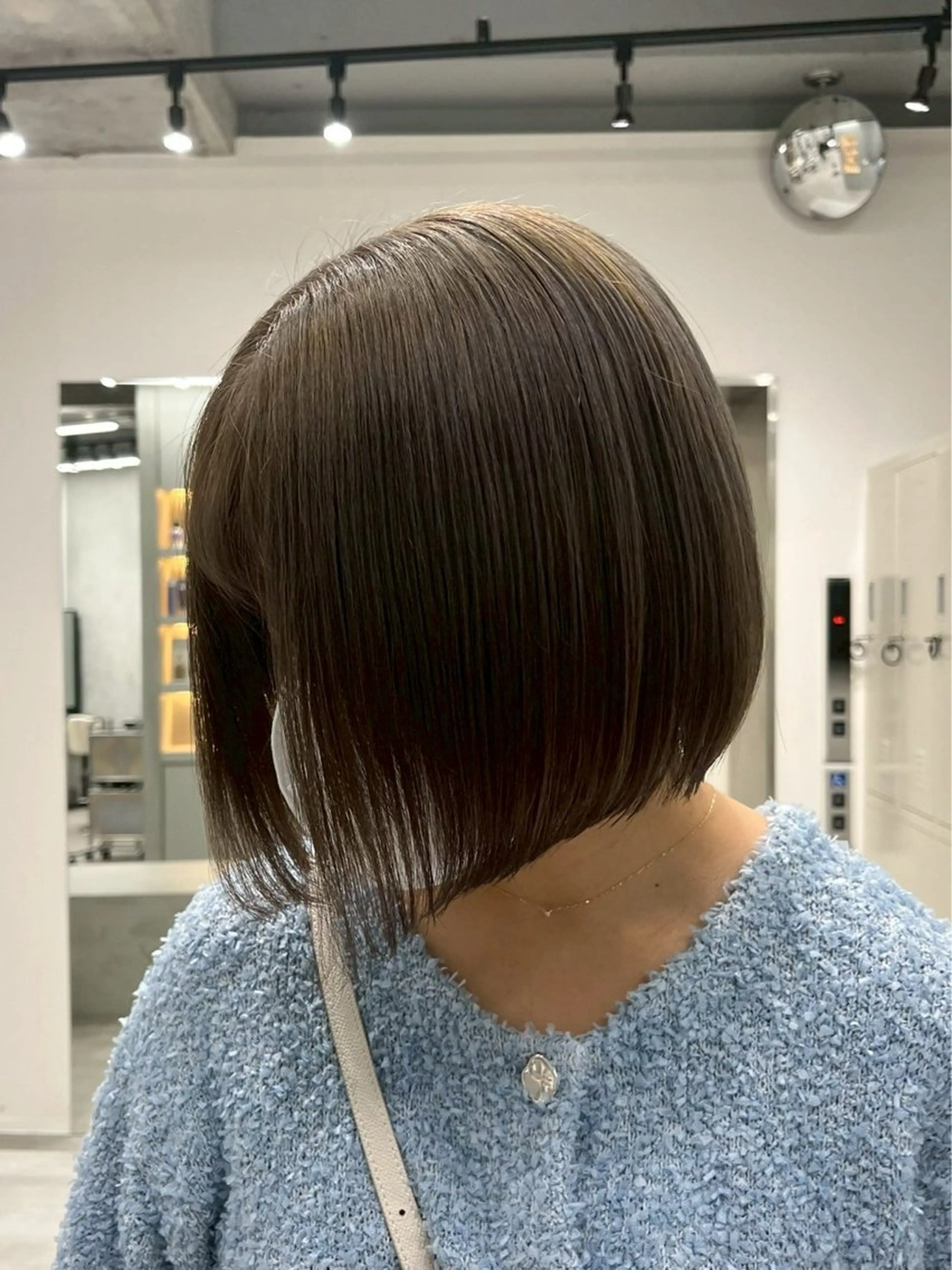 ミディアム カラー ヘアカラー 🫧ワンカラー🫧 えりかのヘアスタイル