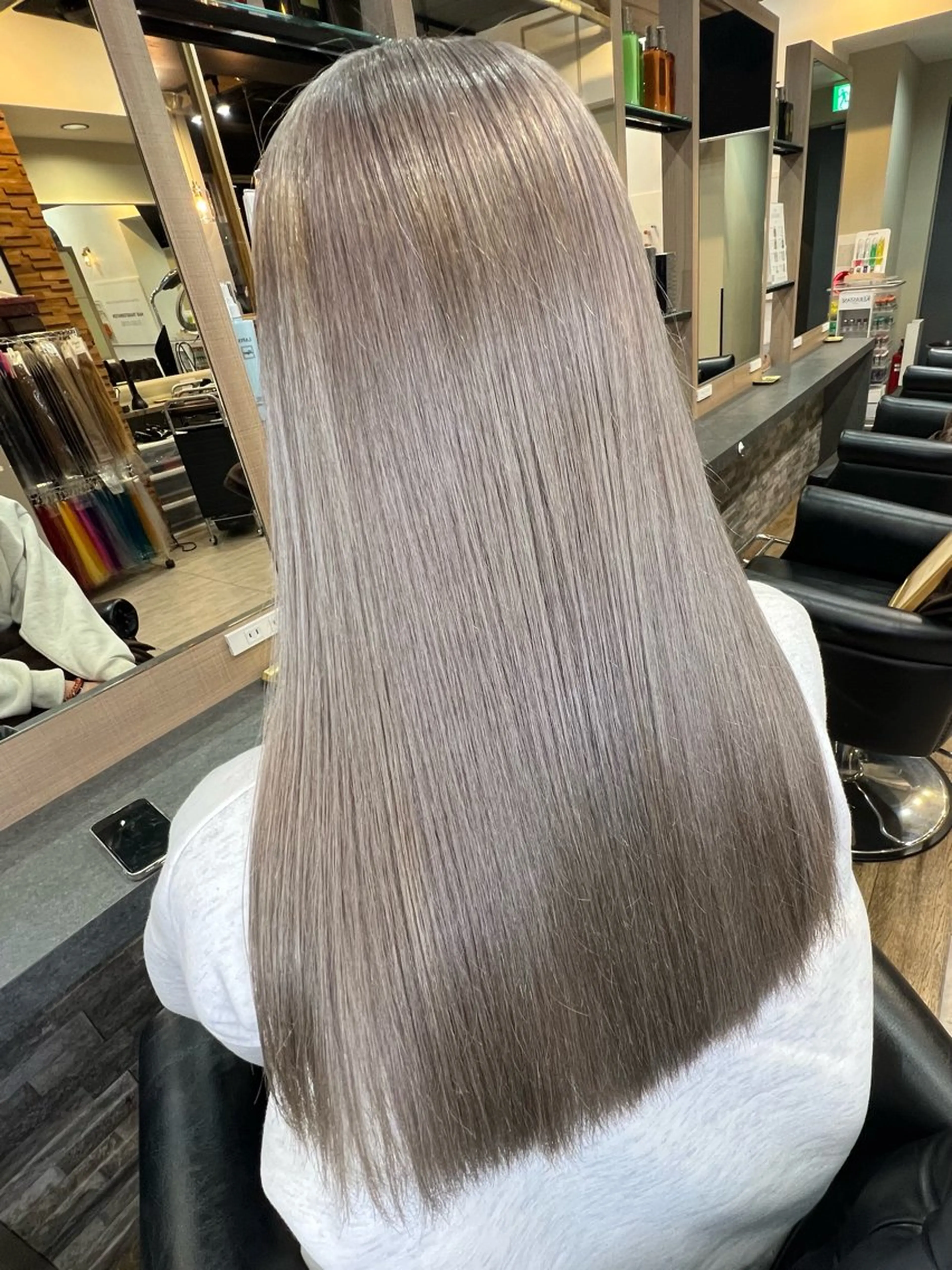ロング カラー ブリーチ カット ヘアカラー トリートメント Lapis エクステ /艶カラー/あいかのヘアスタイル