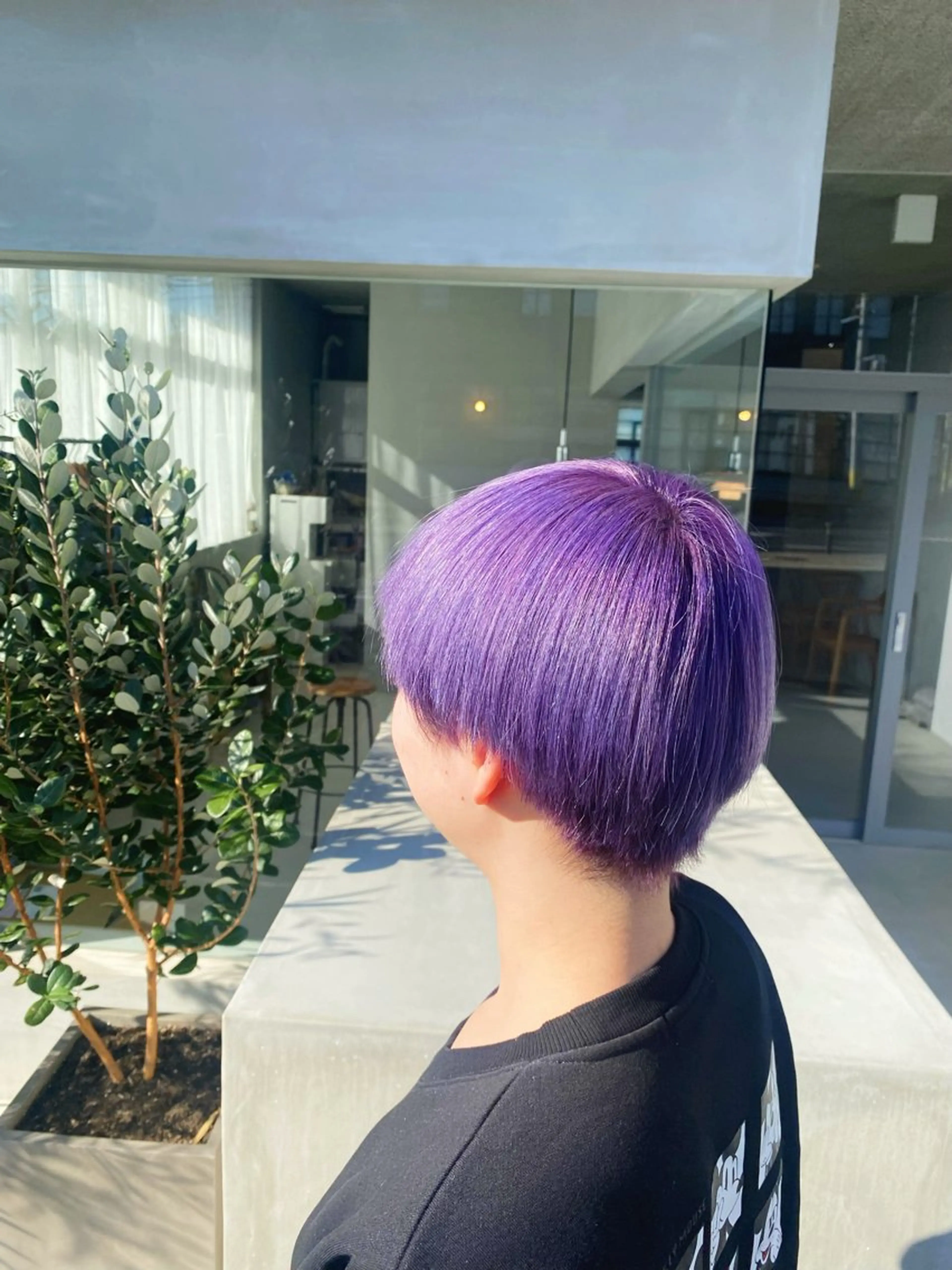 ショート パープルカラー 艶髪・透明感カラー・ 韓国ヘア・Yuriのヘアスタイル
