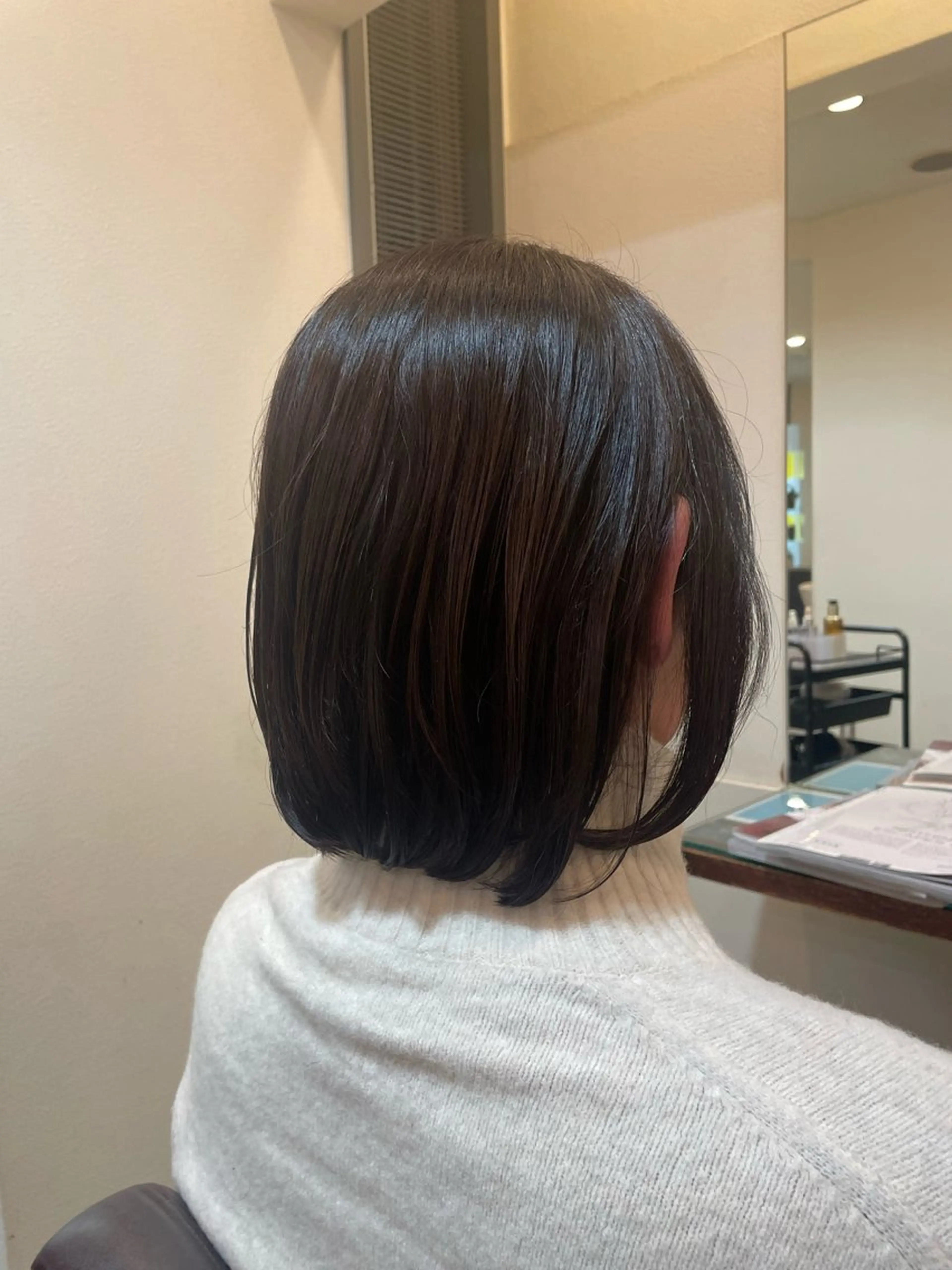 ミディアム 平 真亜里のヘアスタイル