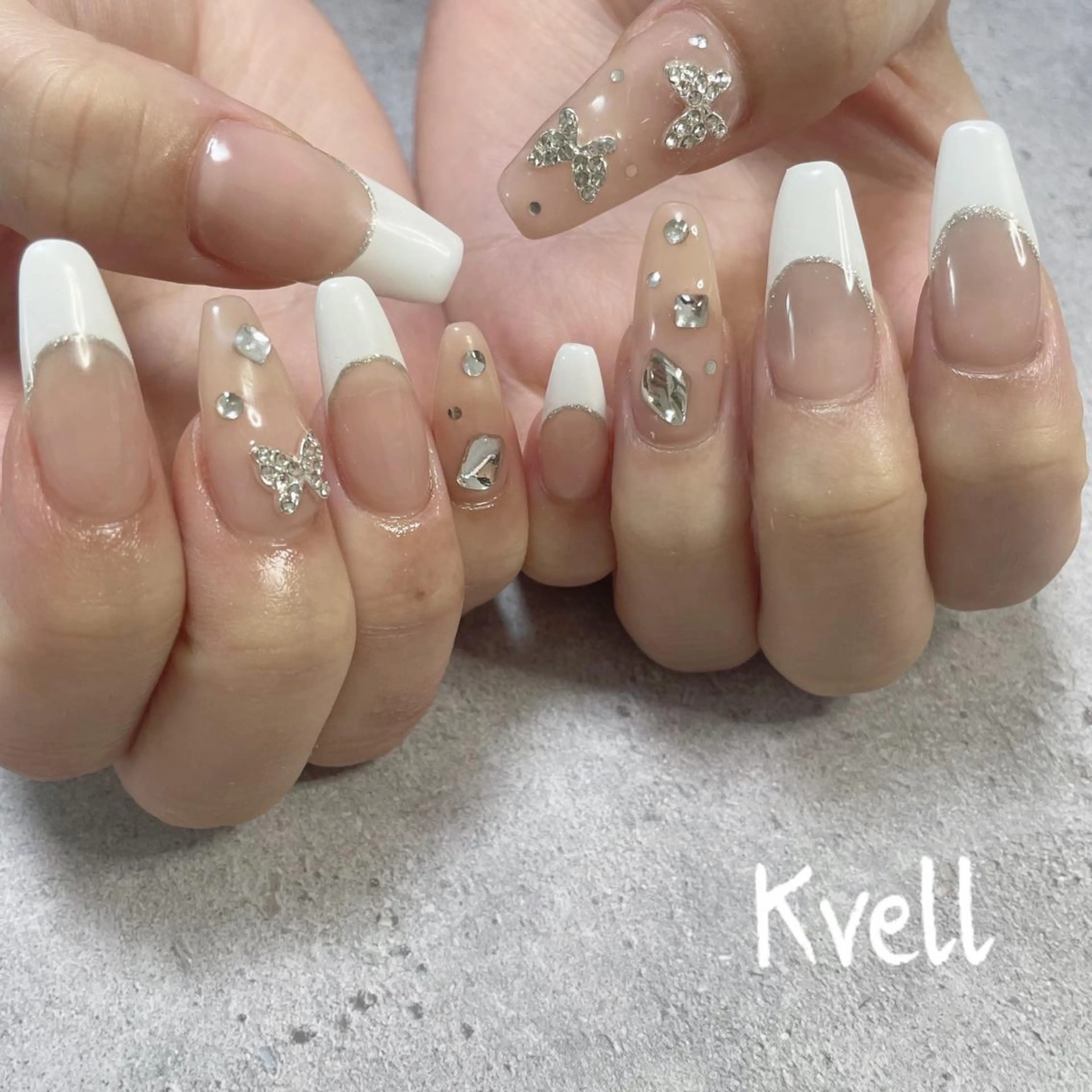 ネイル フレンチネイル ハンドネイル nail salon  Kvell所属・nailsalon Kvellのネイルデザイン