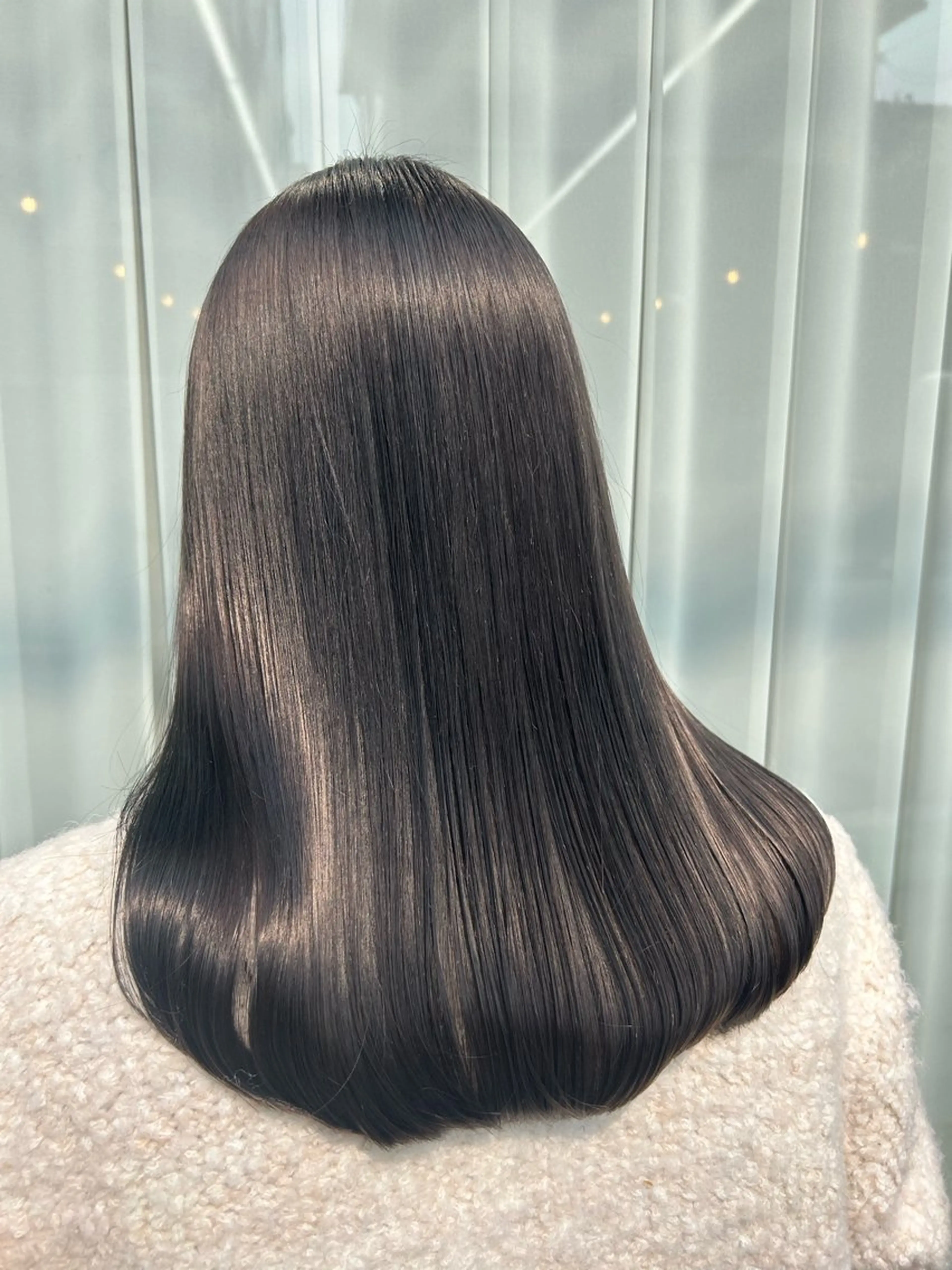 セミロング ヘアカラー トリートメント Lomalia Yuukaのヘアスタイル
