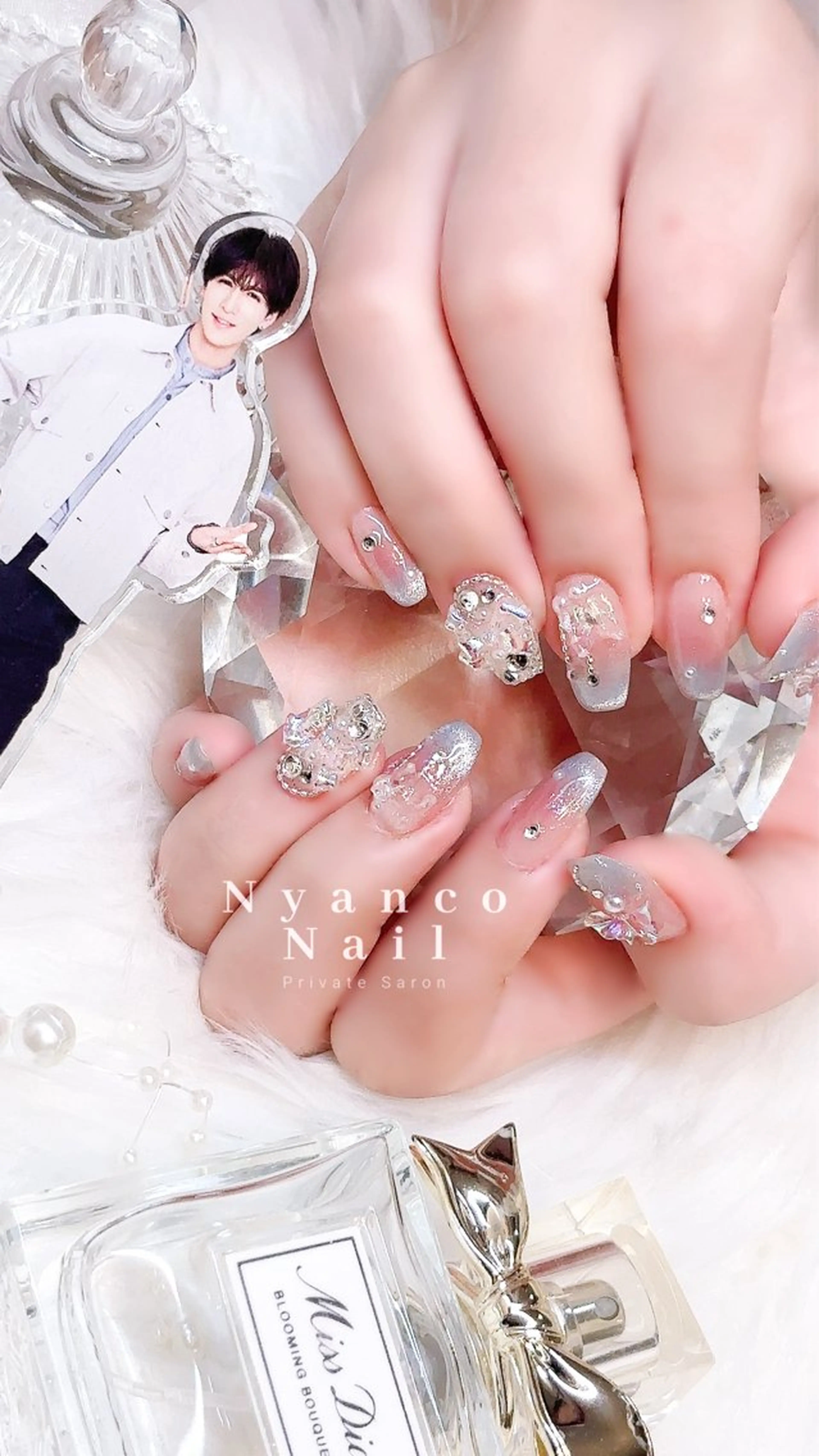 ネイル オーロラネイル ブルー ジェルネイル 氷ネイル・うるうるネイル キラキラネイル Nyanco Nailのネイルデザイン