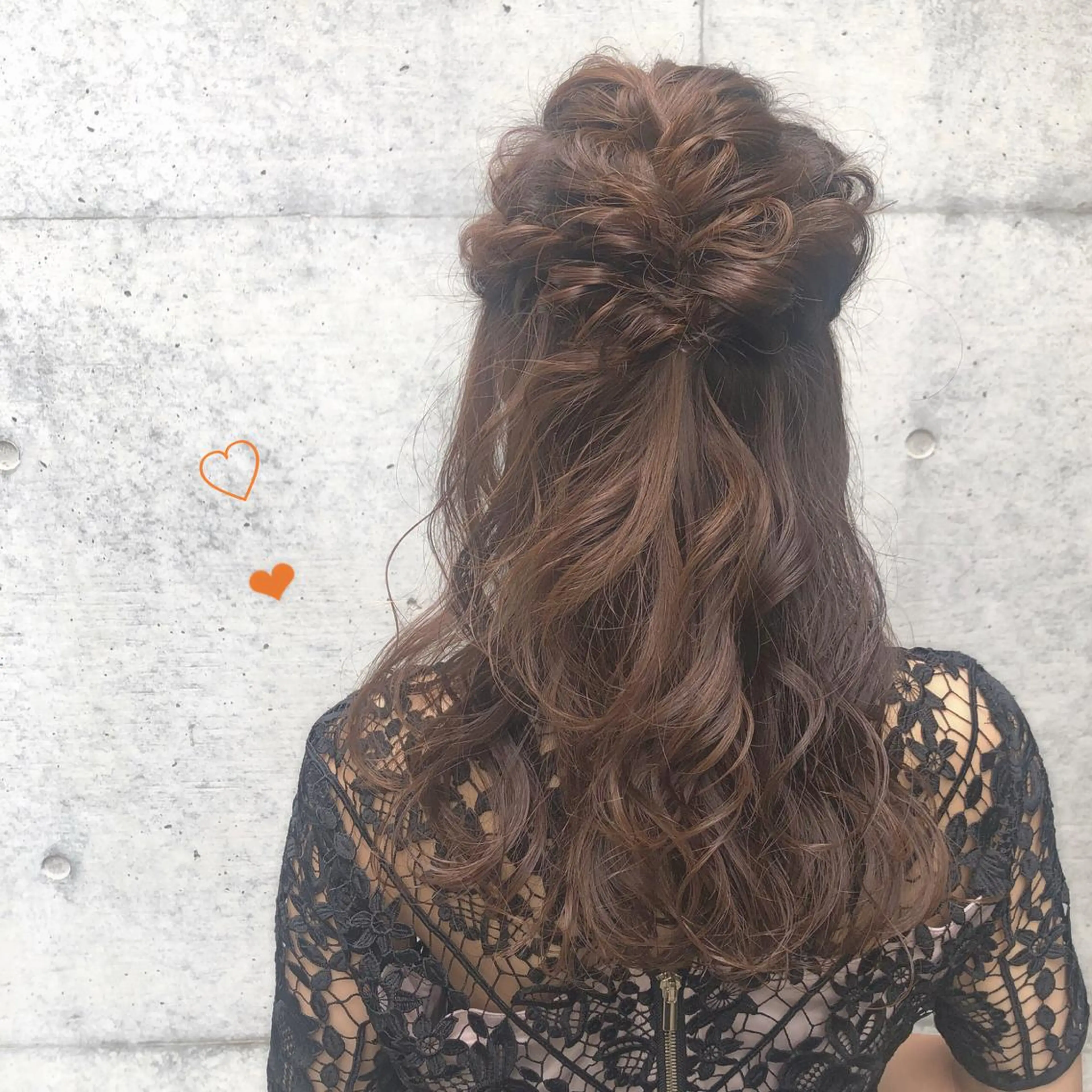 ミディアム カラー パーマ ヘアアレンジ ハーフアップ apish aoyama所属・武 愛子の眉毛・アイブロウイメージ