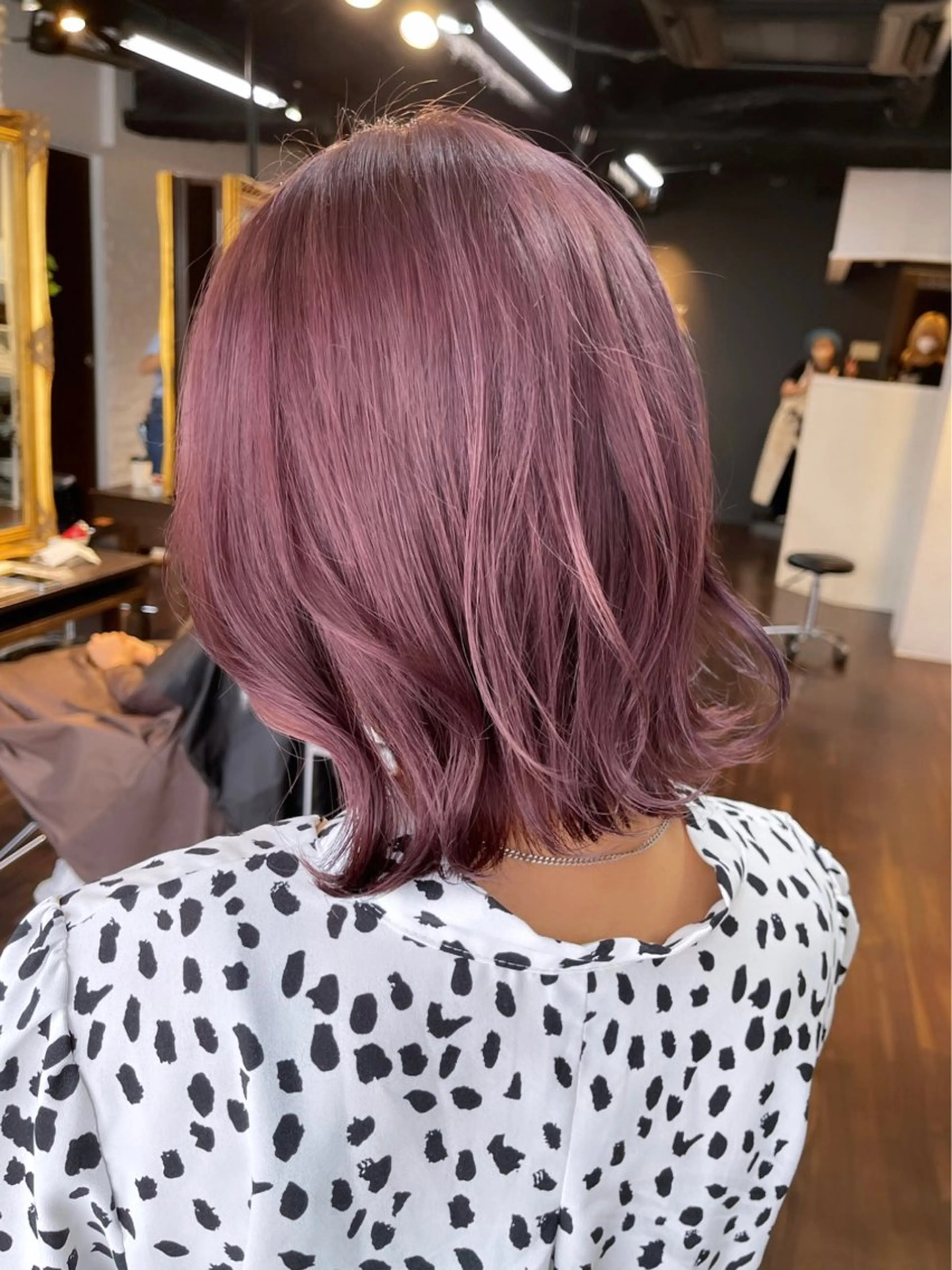 ミディアム カラー ヘアアレンジ カット ヘアカラー トリートメント 心斎橋ダブルカラー ボブ/レイヤーのヘアスタイル