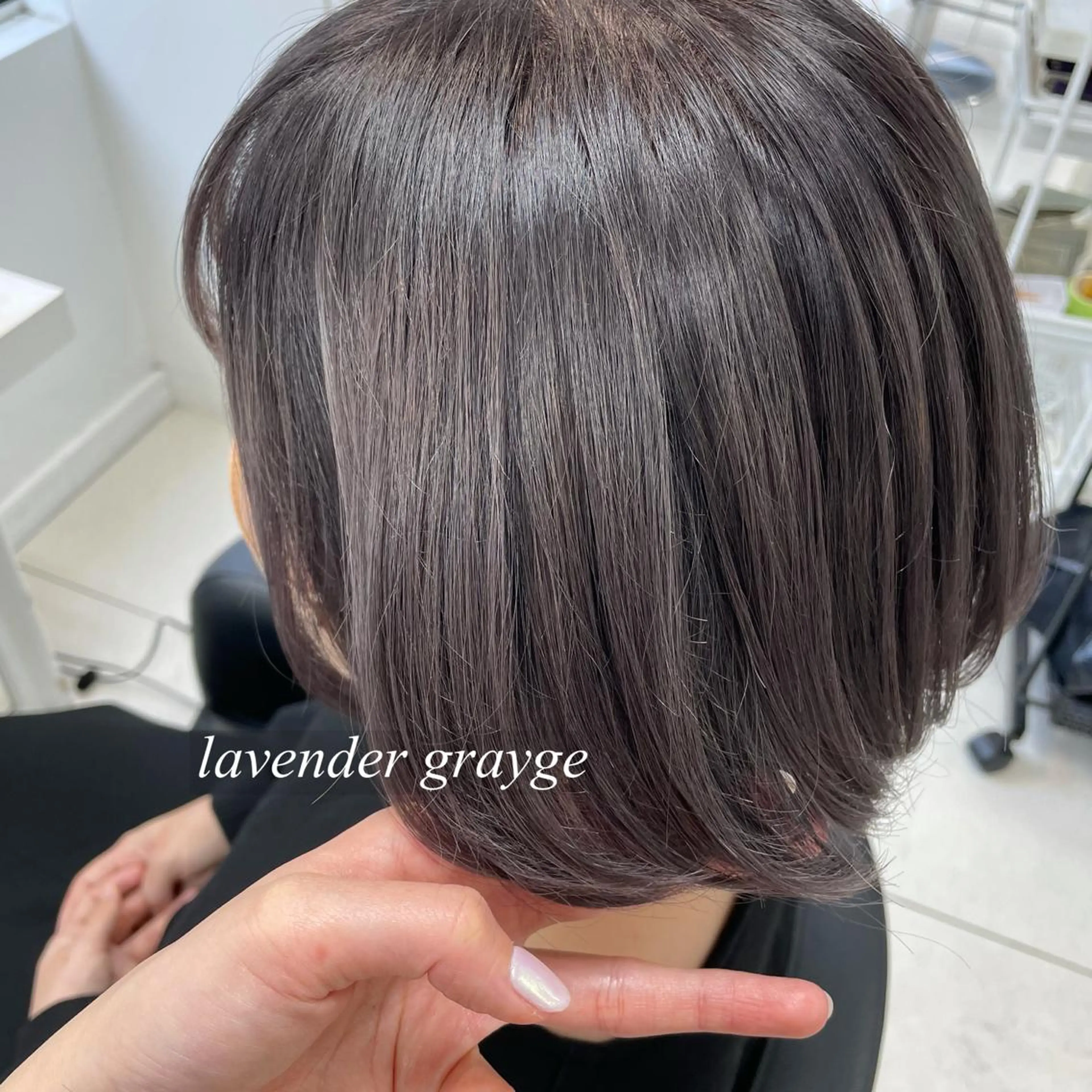 ショート カラー ブリーチ ケアブリーチ ハイトーンカラー イルミナカラー ラベンダーカラー カット ヘアカラー トリートメント 【デザインカラー】 粥川佳日望のヘアスタイル