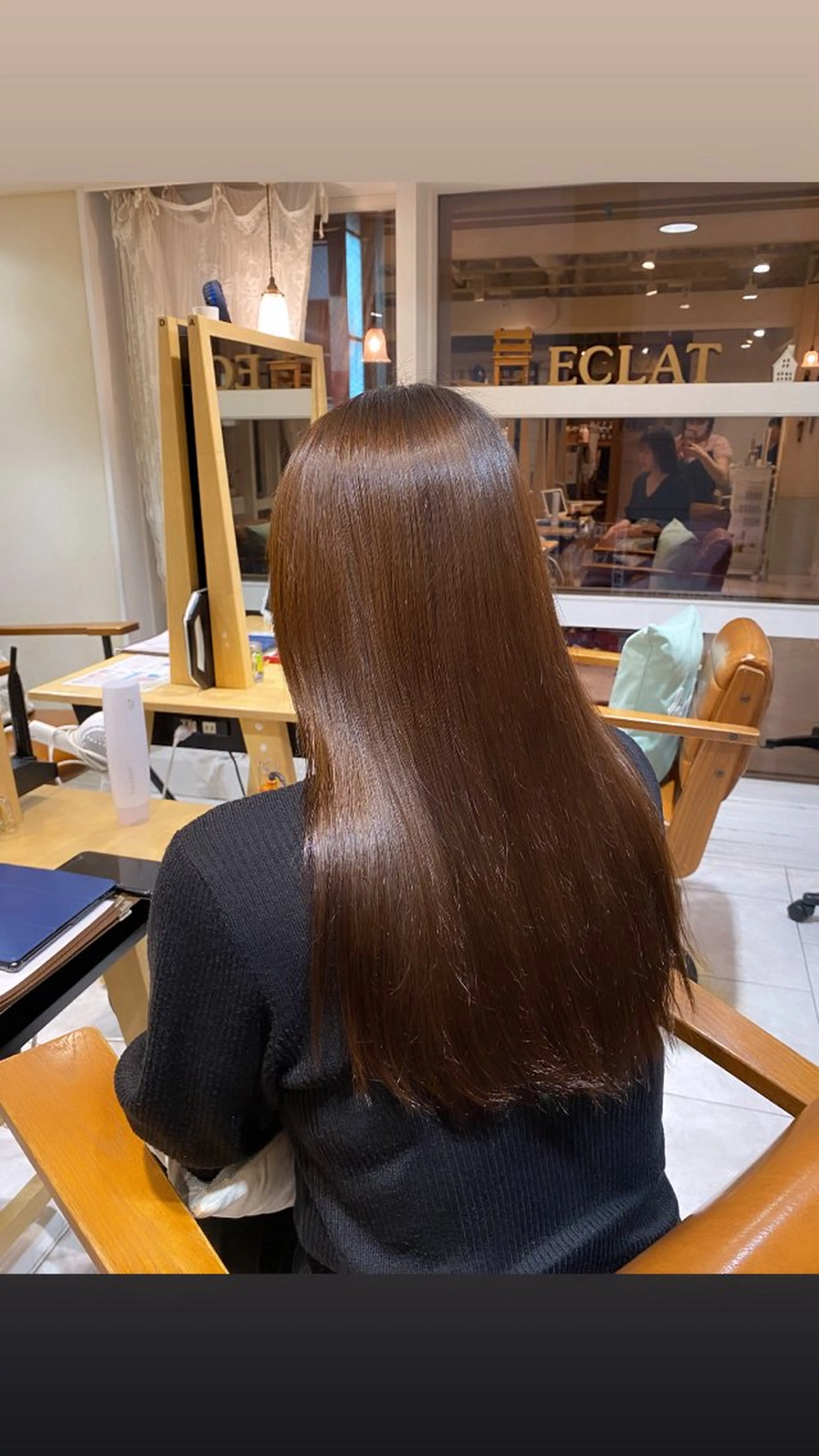 ロング 上野 莉菜のヘアスタイル