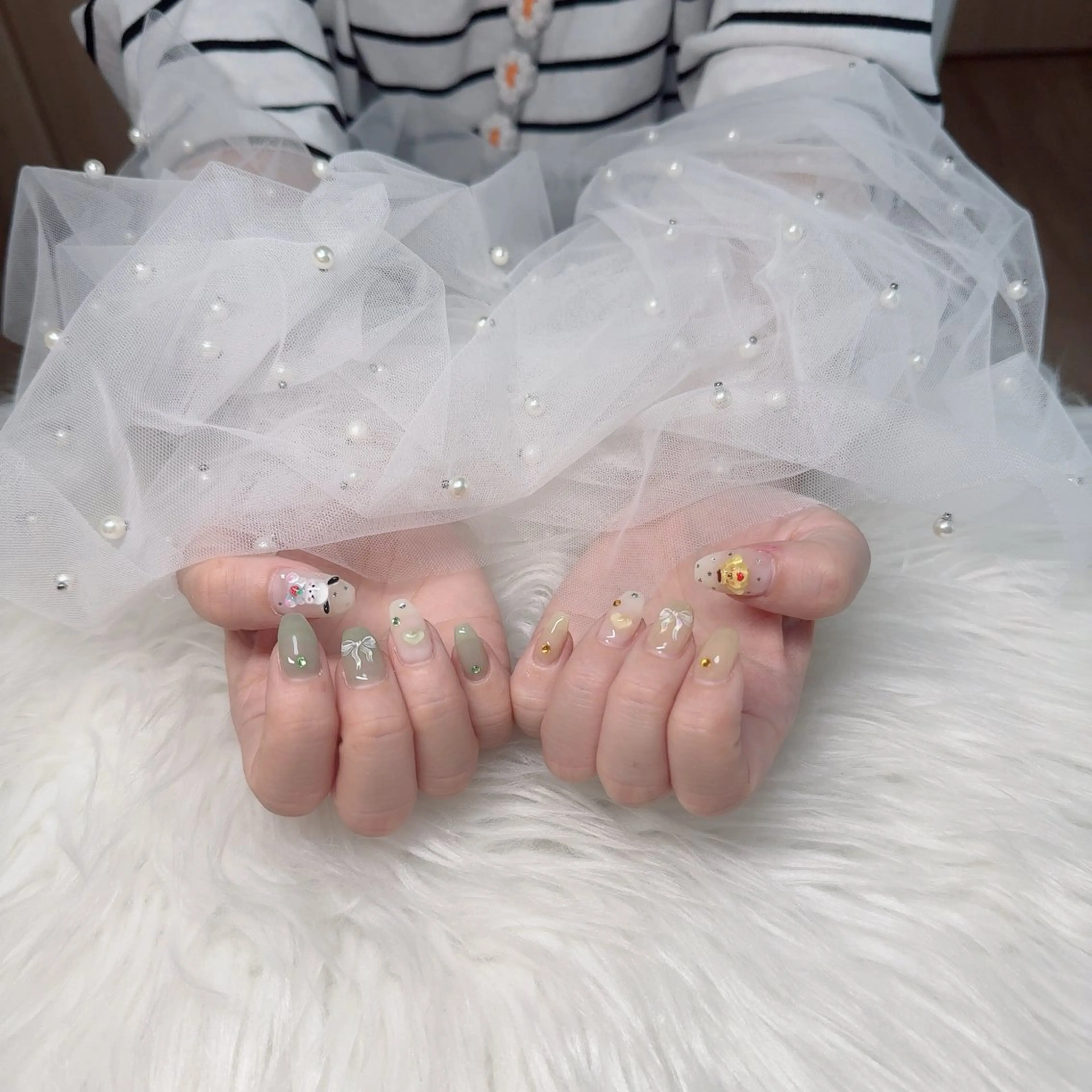 ネイル ハンドネイル Nailsalon Lightsのネイルデザイン