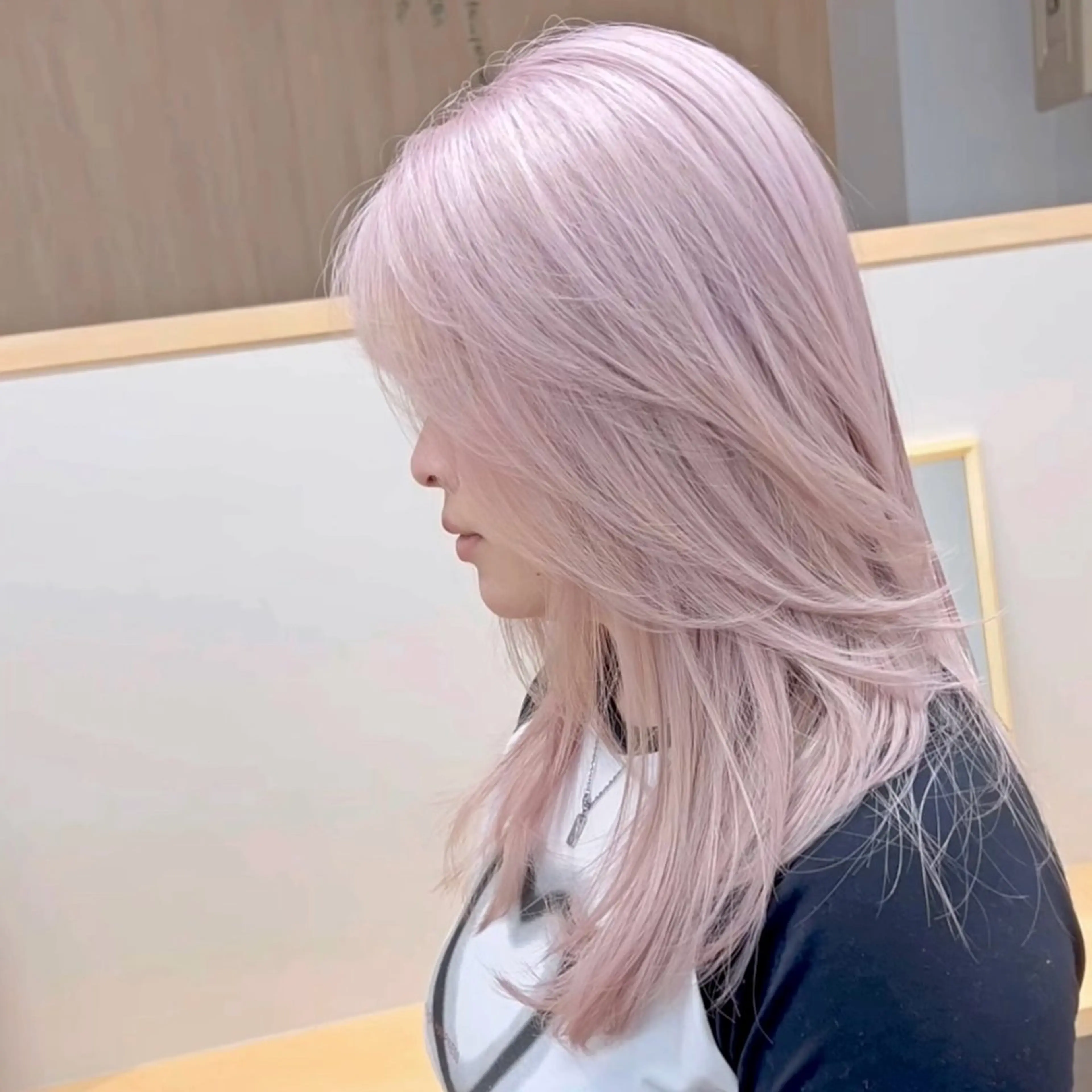 セミロング カラー ボブ/韓国ボブ/ブリ ーチ/鈴木康平のヘアスタイル