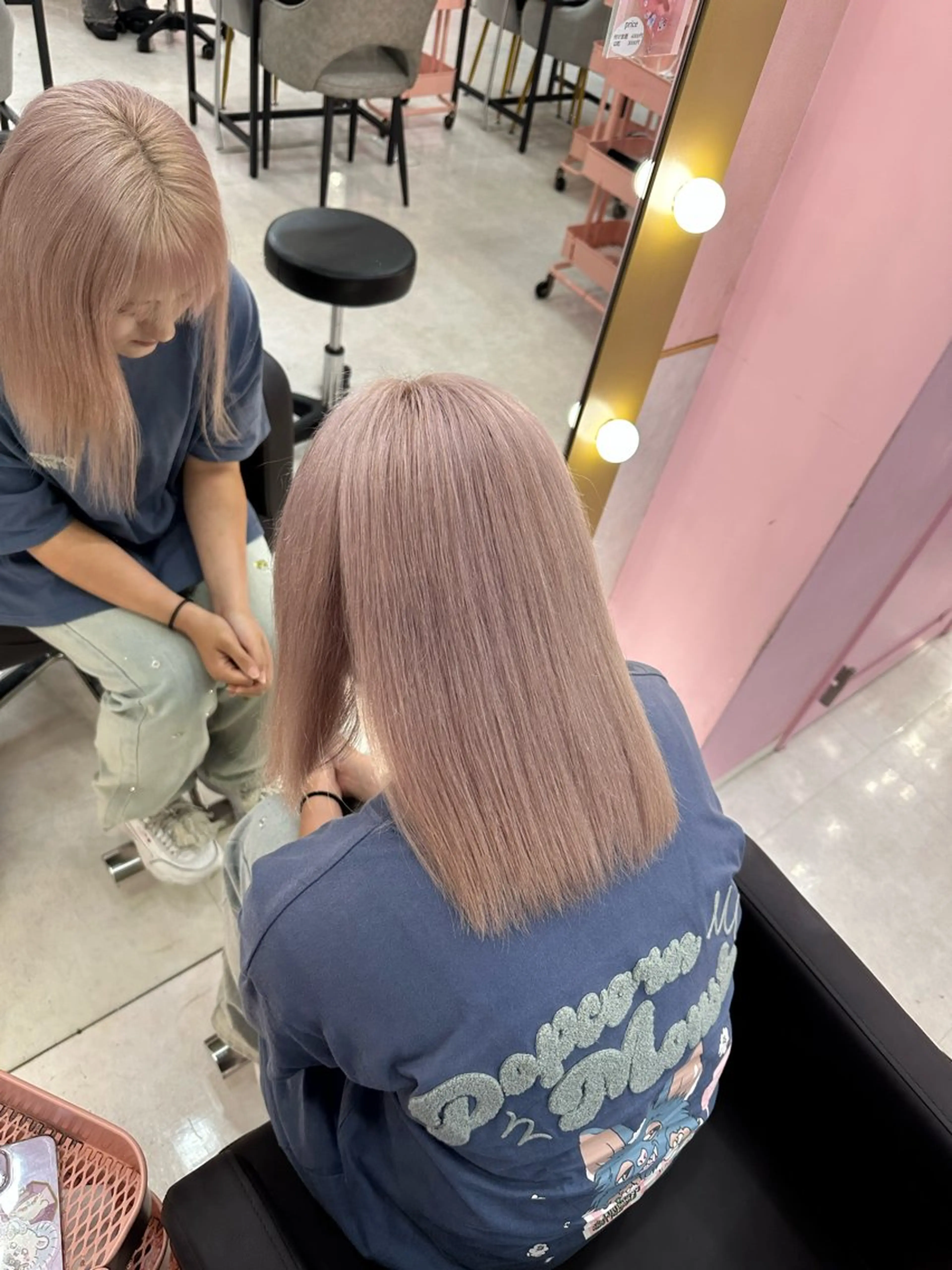 セミロング カラー ヘアカラー トリートメント ハイトーン支持率 No.1🦋KOKIのヘアスタイル