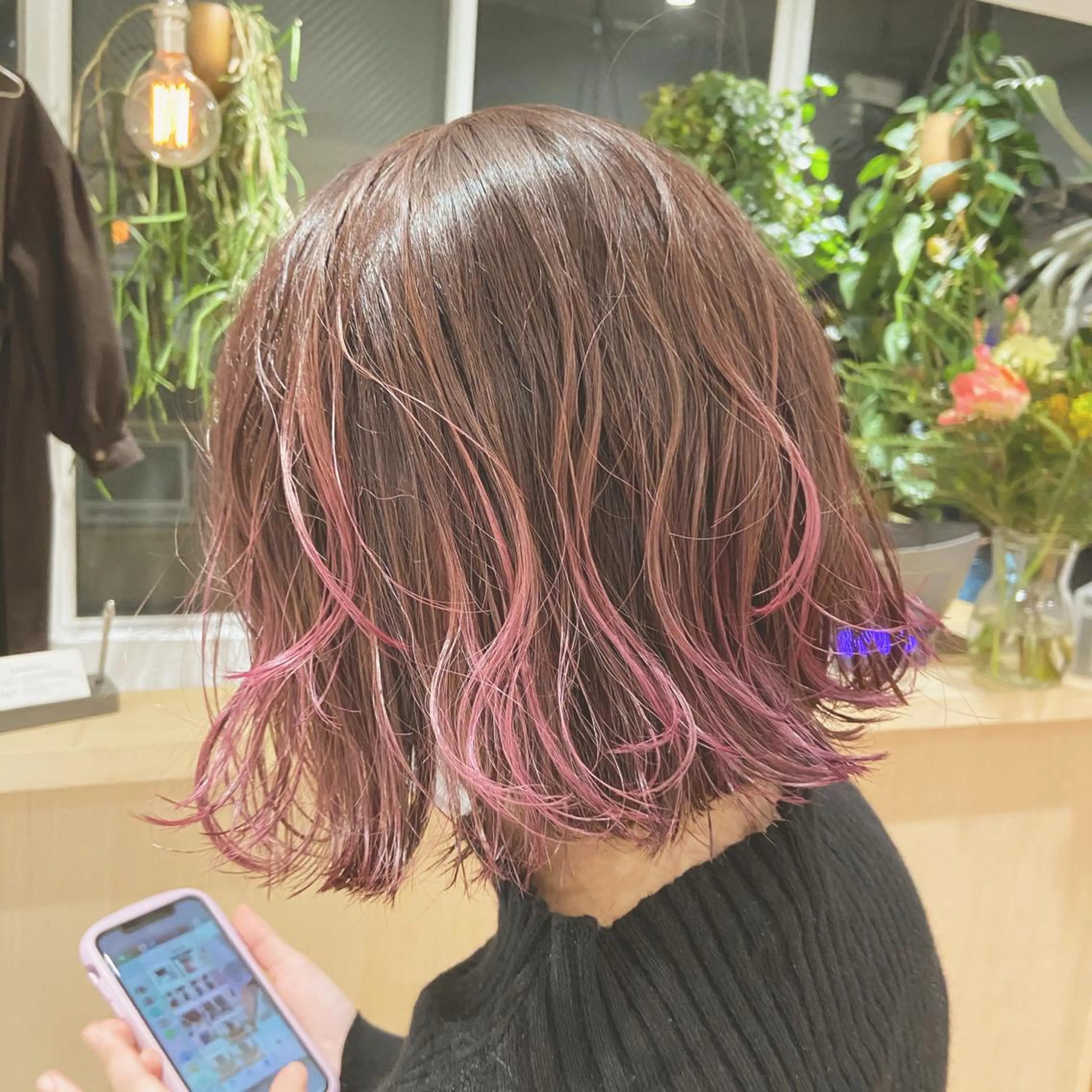 ミディアム カラー IVORY.所属・🟩くすみベージュ/ ショート/ボブ/大司のヘアスタイル