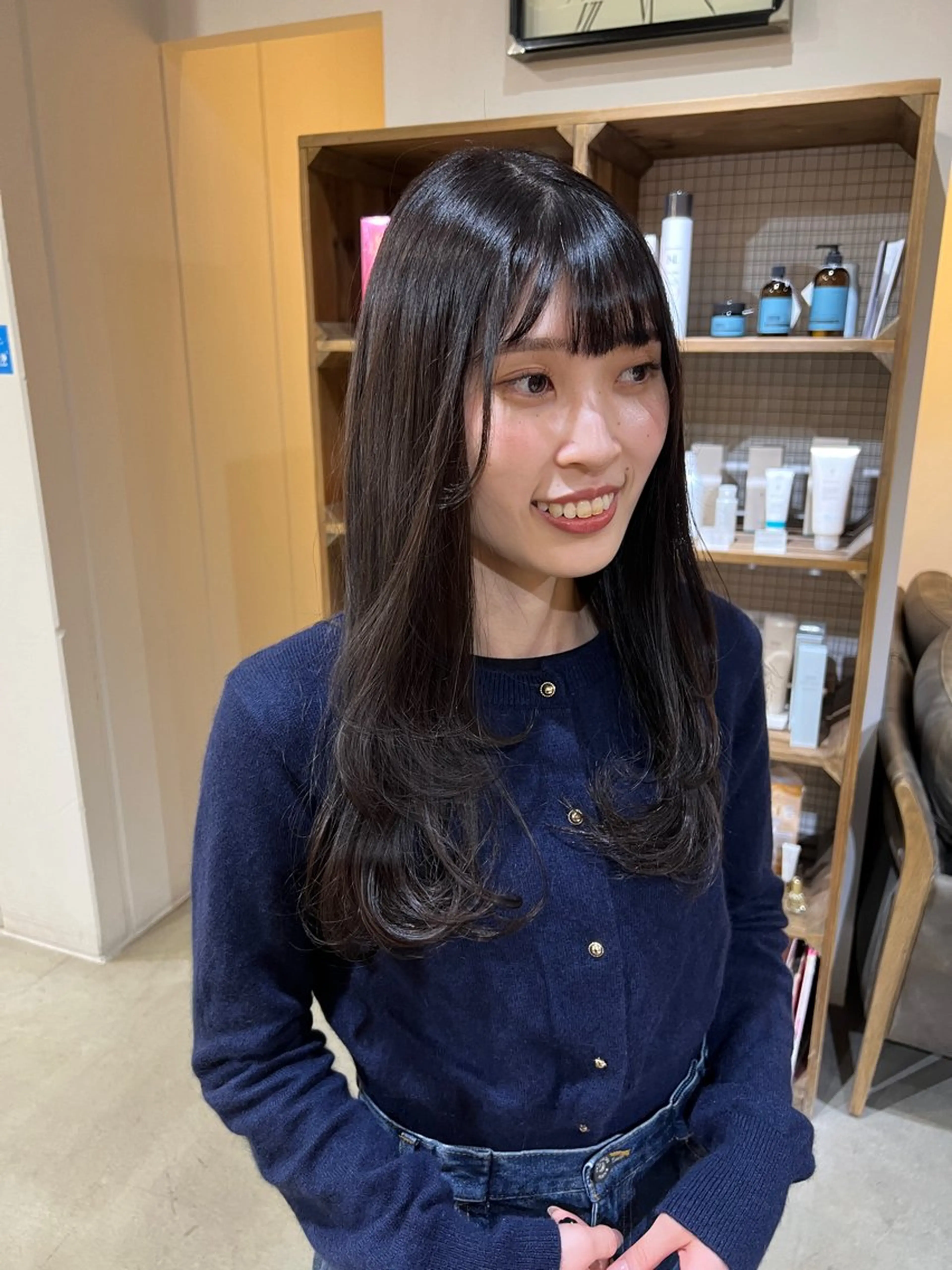 ロング カラー レイヤーカット beleefric 🩵黒木芽衣のヘアスタイル