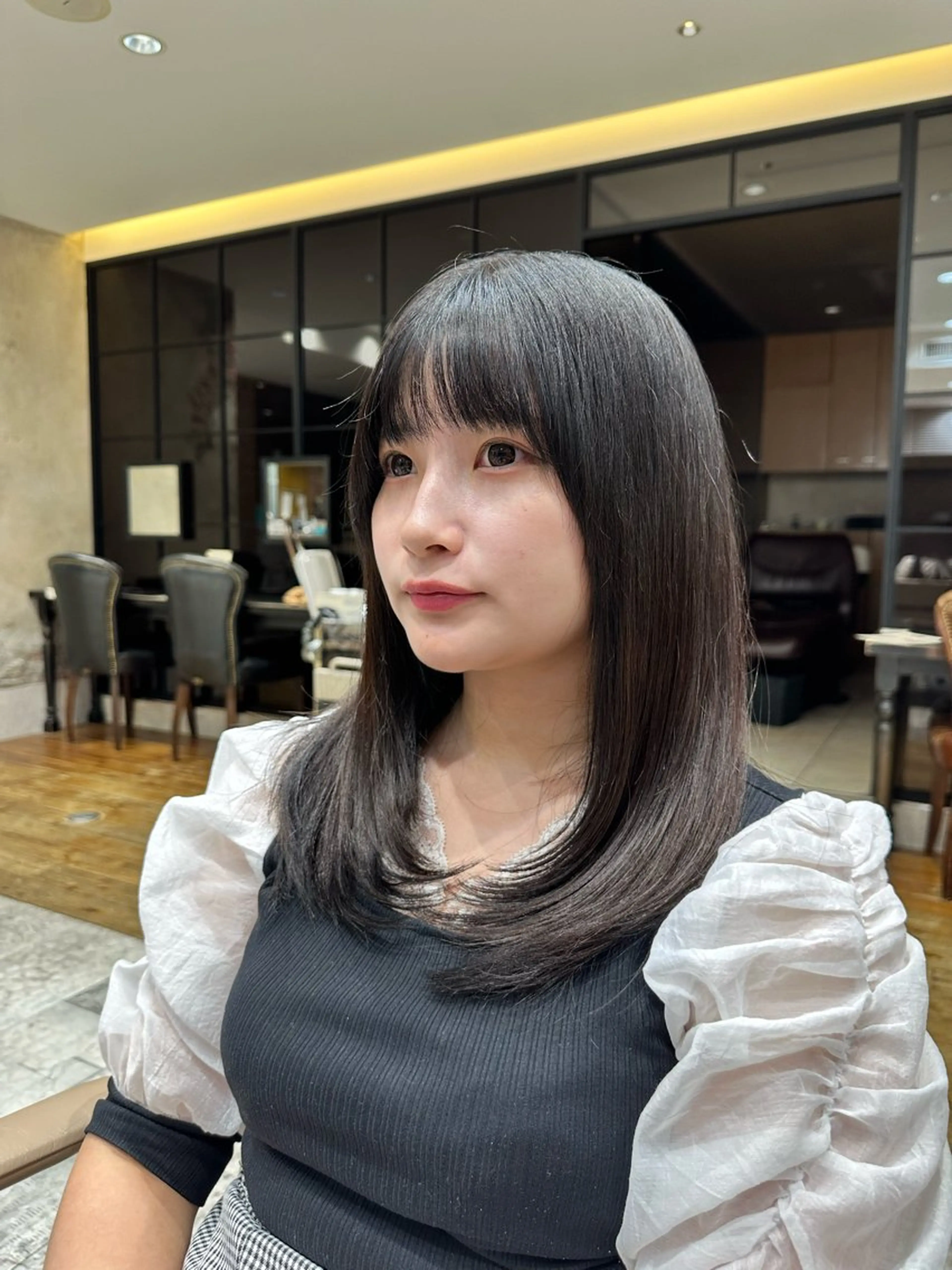 セミロング カラー カット 縮毛矯正 トリートメント レイヤー/艶カラー 韓国/石戸谷海斗のヘアスタイル