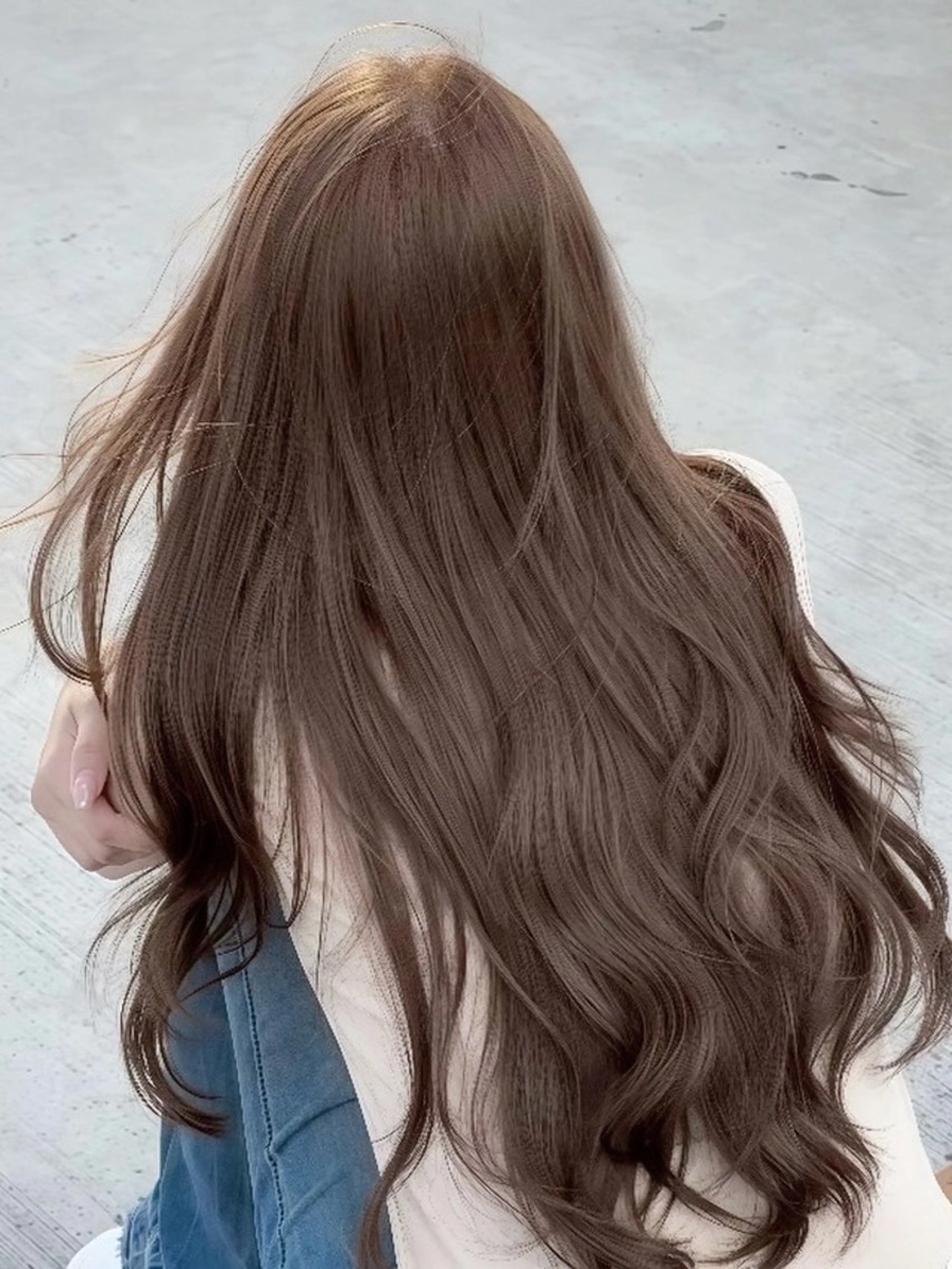 セミロング カラー ヘアアレンジ ベージュカラー ブリーチ ブラウンカラー 透明感カラー ダブルカラー ヘアカラー トリートメント ヘアセット 藤岡 誠也のヘアスタイル