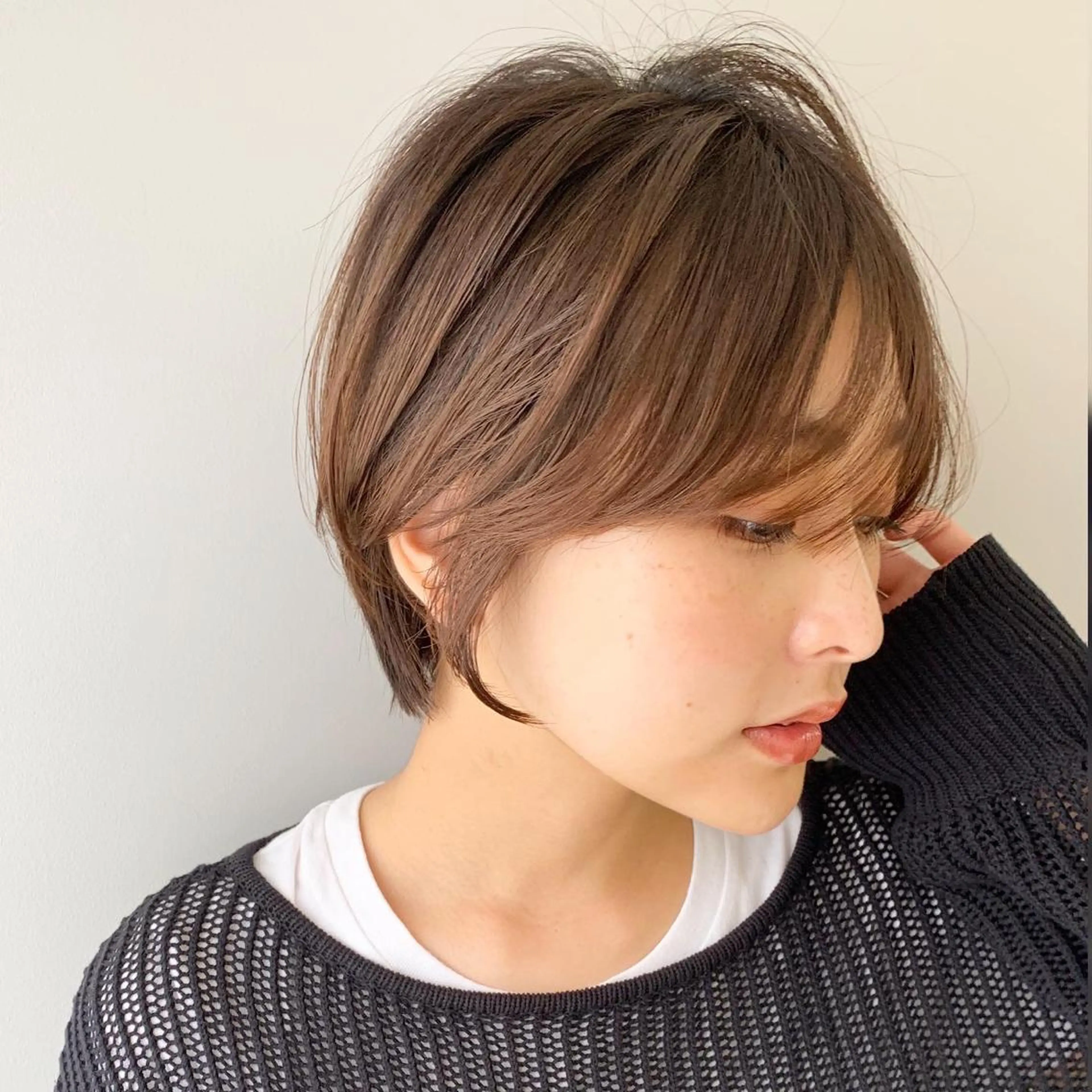 ショート カラー raika .のヘアスタイル