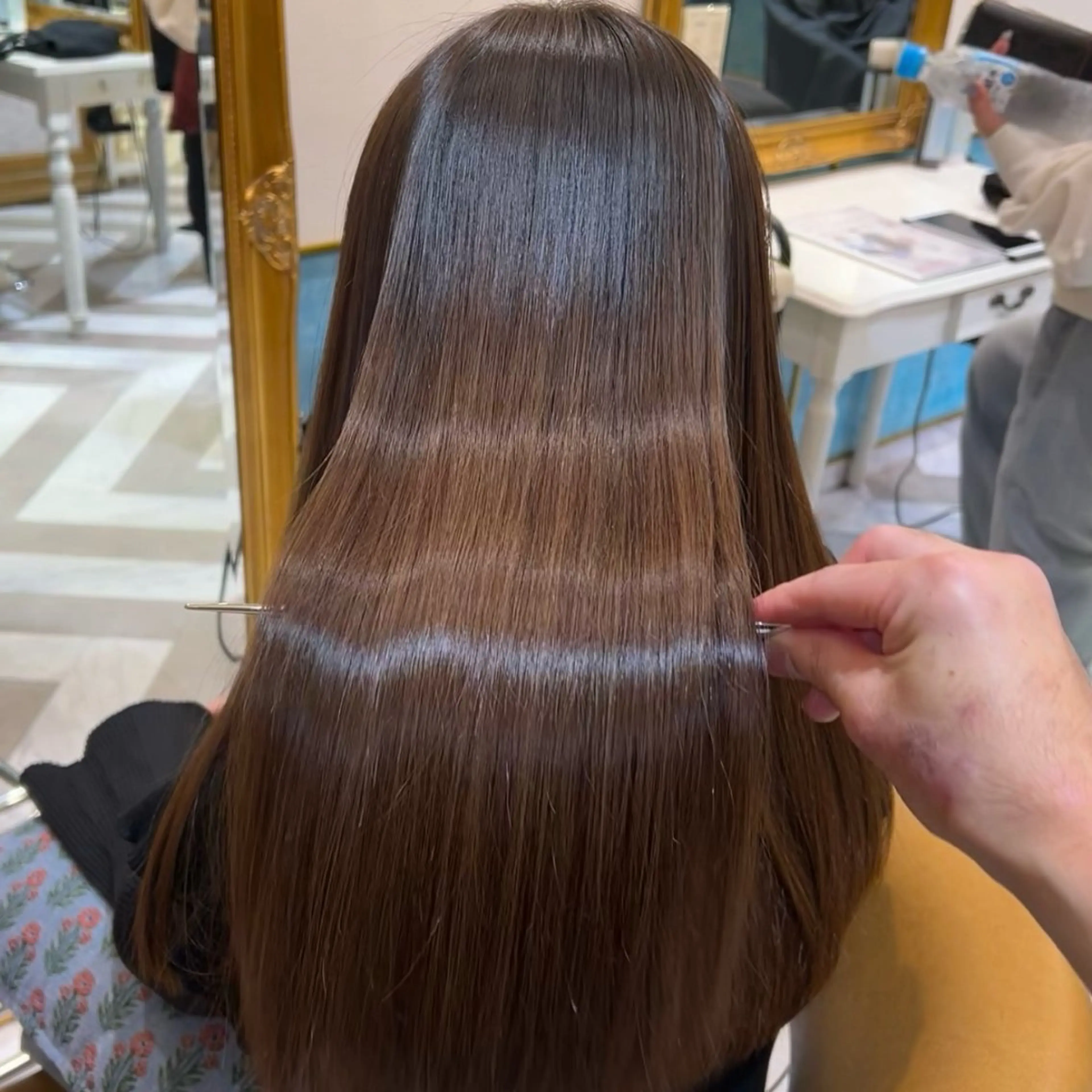 ロング カラー 縮毛矯正 髪質改善【縮毛矯正】 美髪ボブを量産する人のヘアスタイル