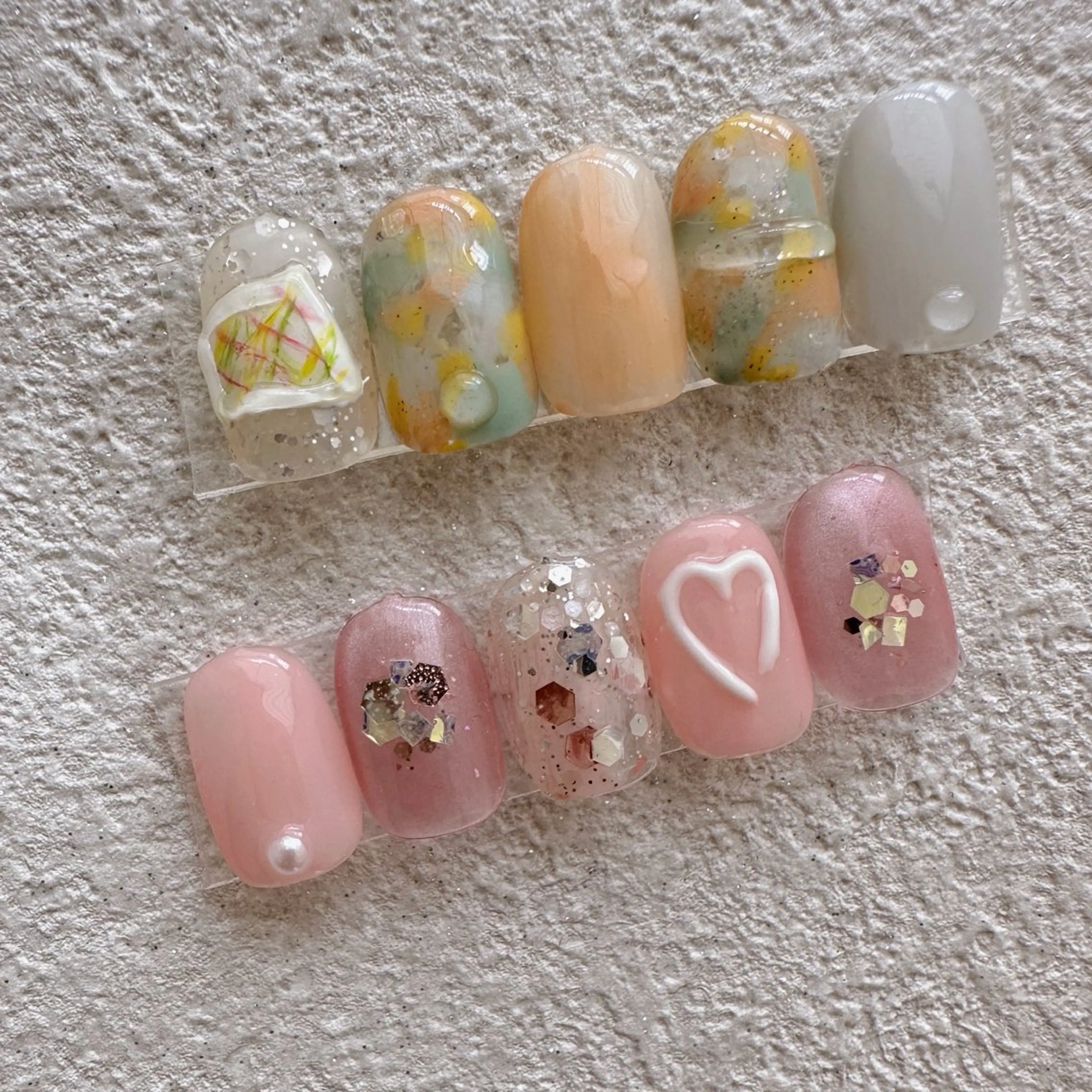ネイル ハート キラキラネイル 韓国ネイル ぷっくりネイル ハンドネイル private nailsalonのネイルデザイン