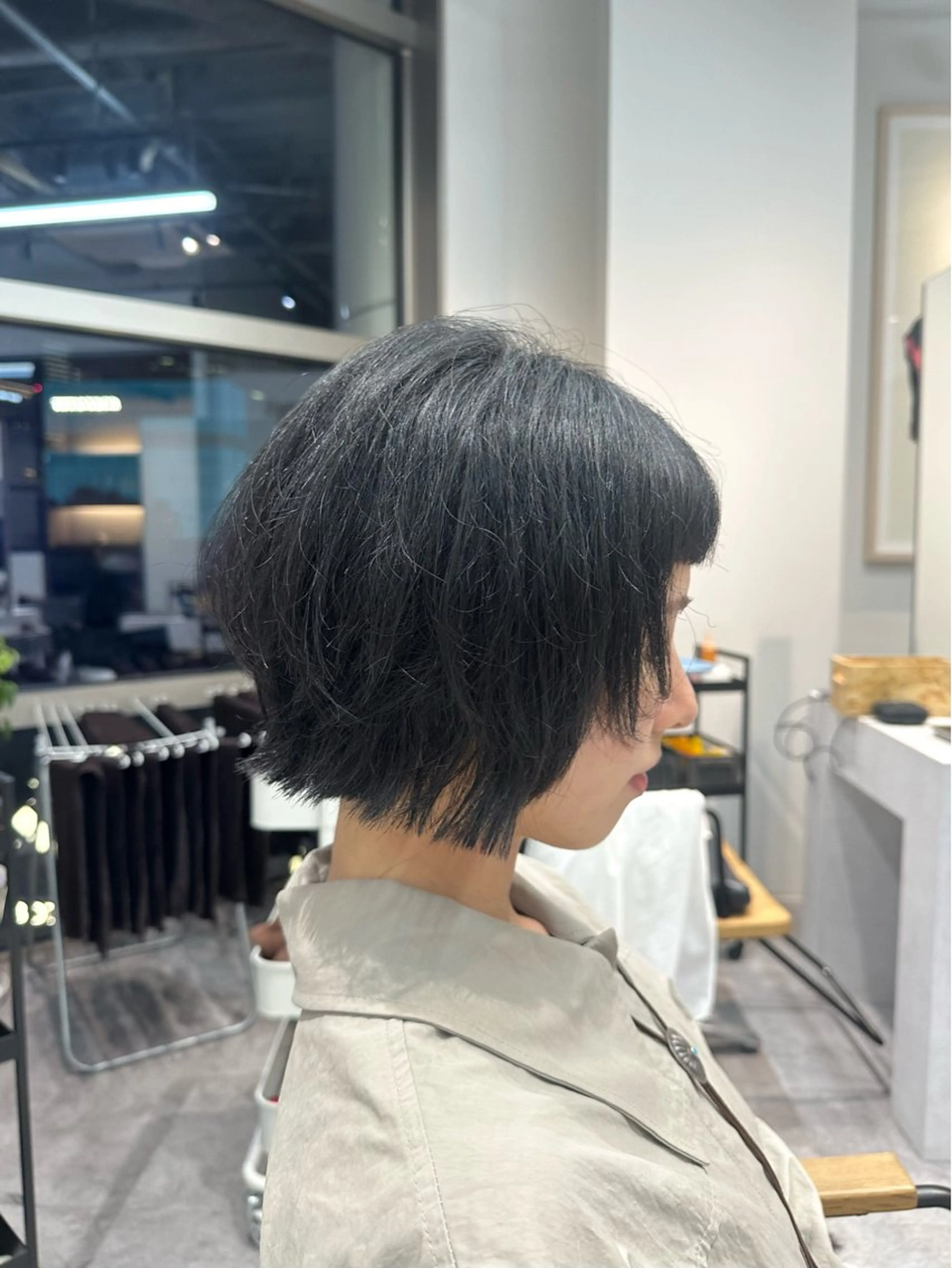ミディアム ボブ レイヤーカット カット ごとう さなのヘアスタイル