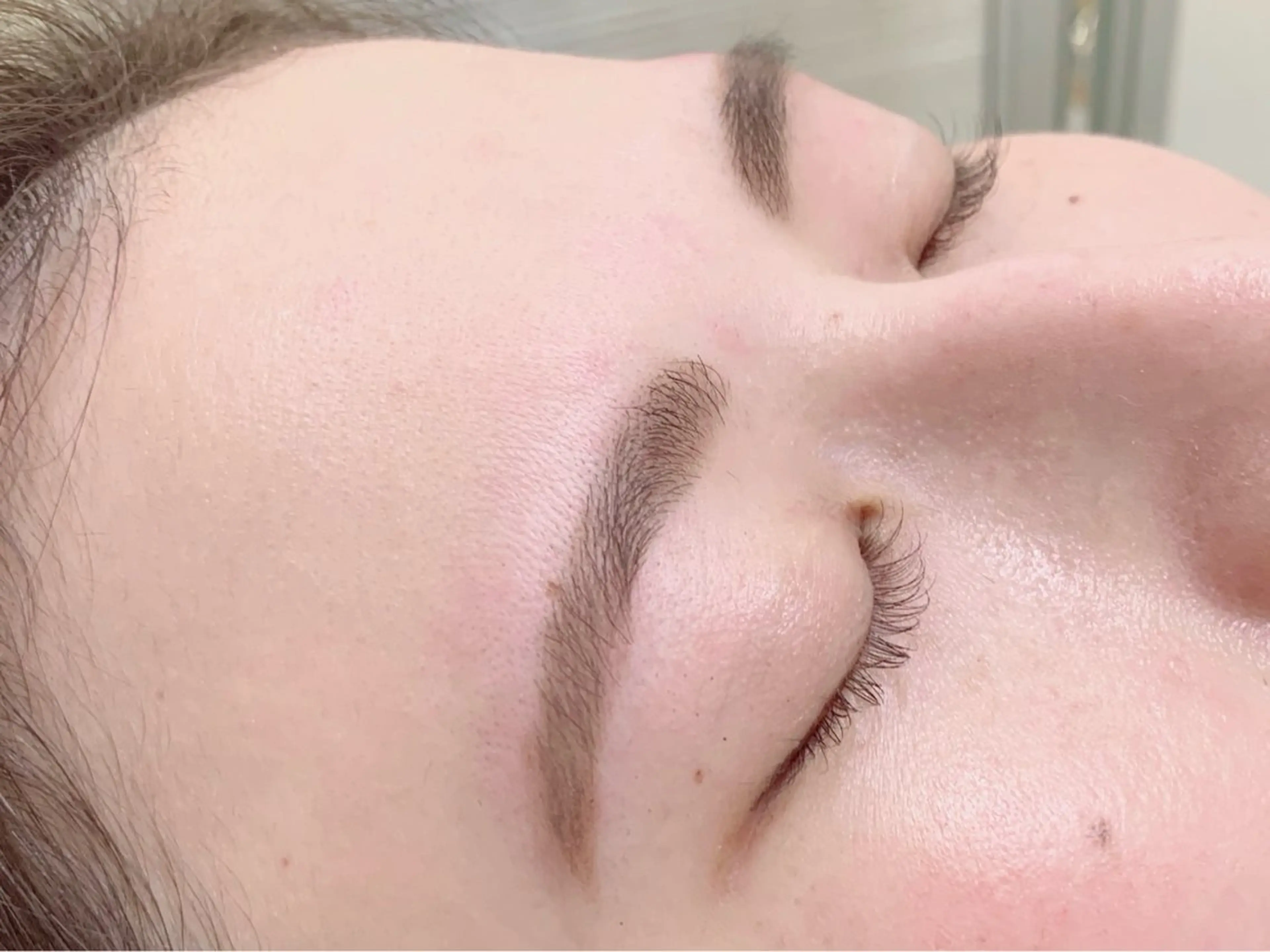 アイブロウ ワックス脱毛 lifra CHISAのマツエク・マツパデザイン