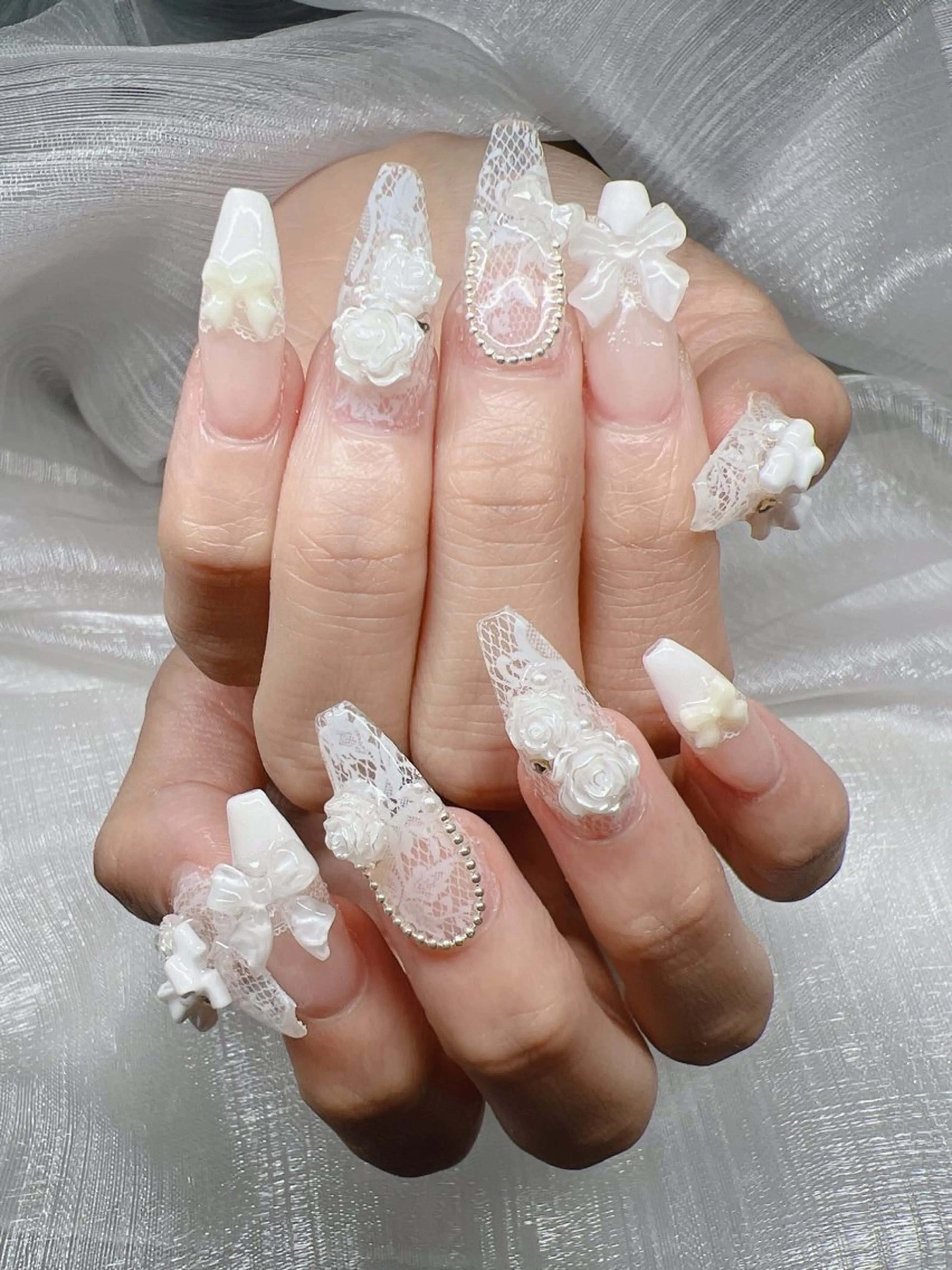ネイル 長さ出し グラデーション キラキラネイル マグネットネイル ニュアンスネイル ハンドネイル Lee Nails チップ長さだし専門店のネイルデザイン