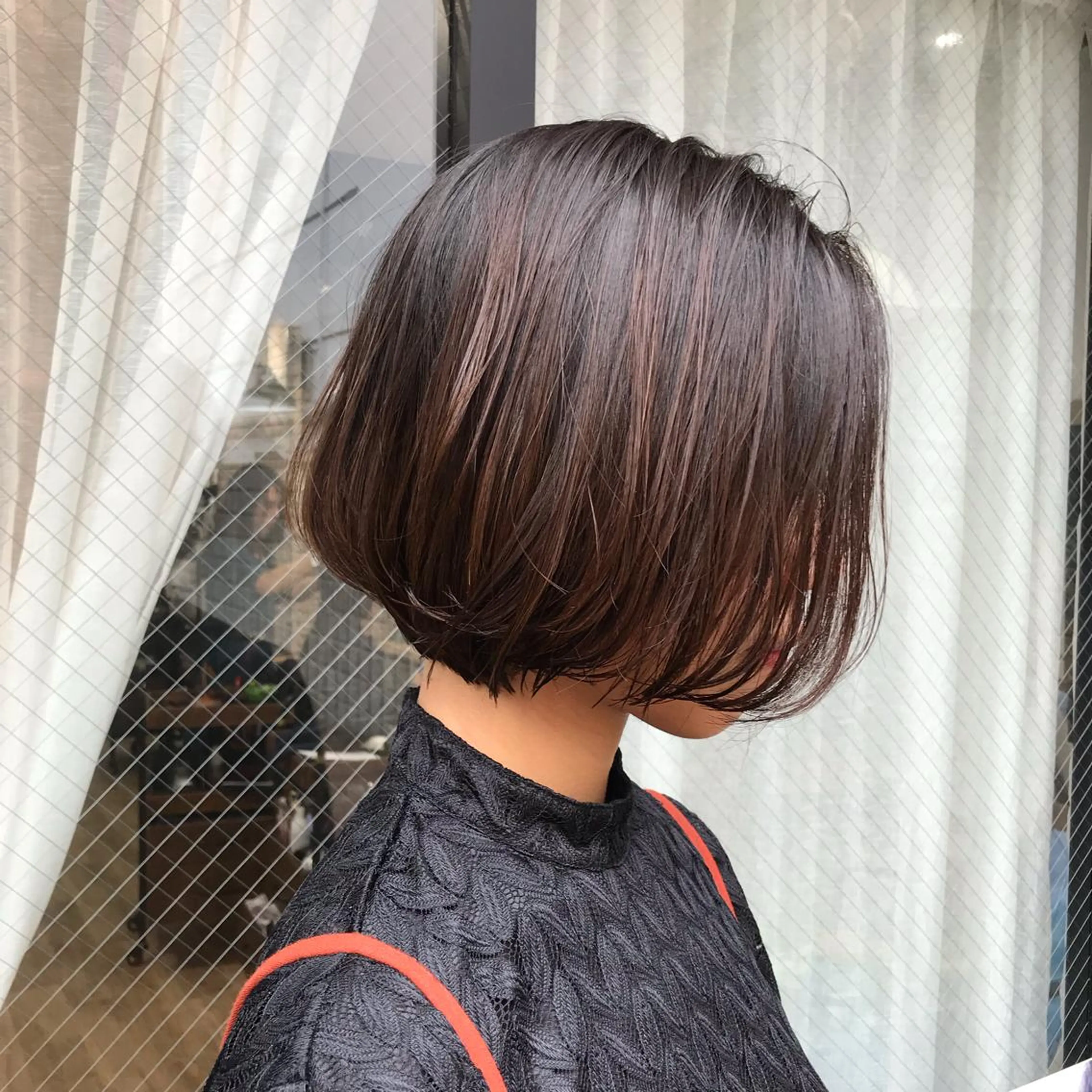 ミディアム カラー ボブ レイヤー/顔周り /AKARIのヘアスタイル