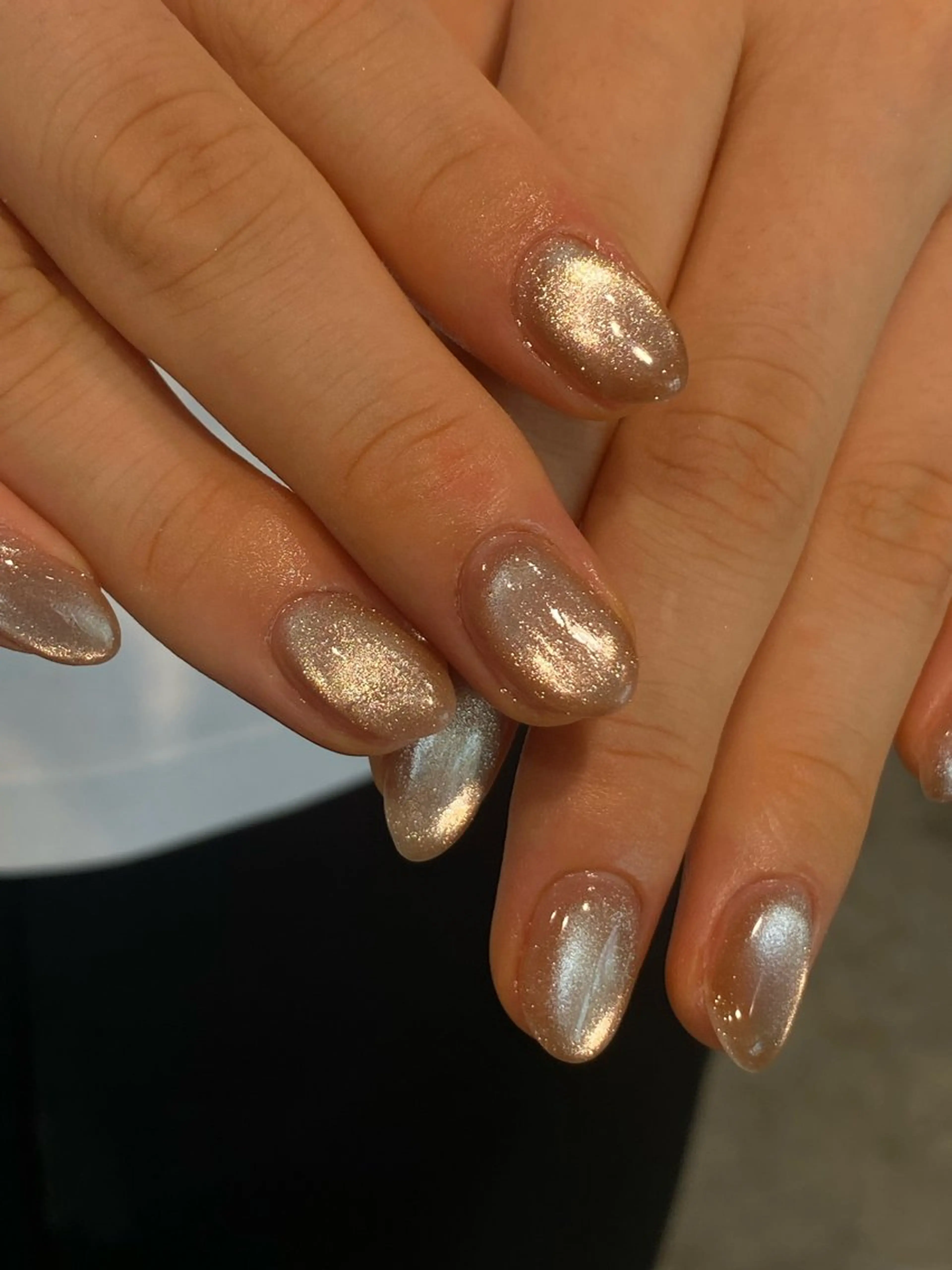【hand】平日限定 magnet or flash one colorの写真