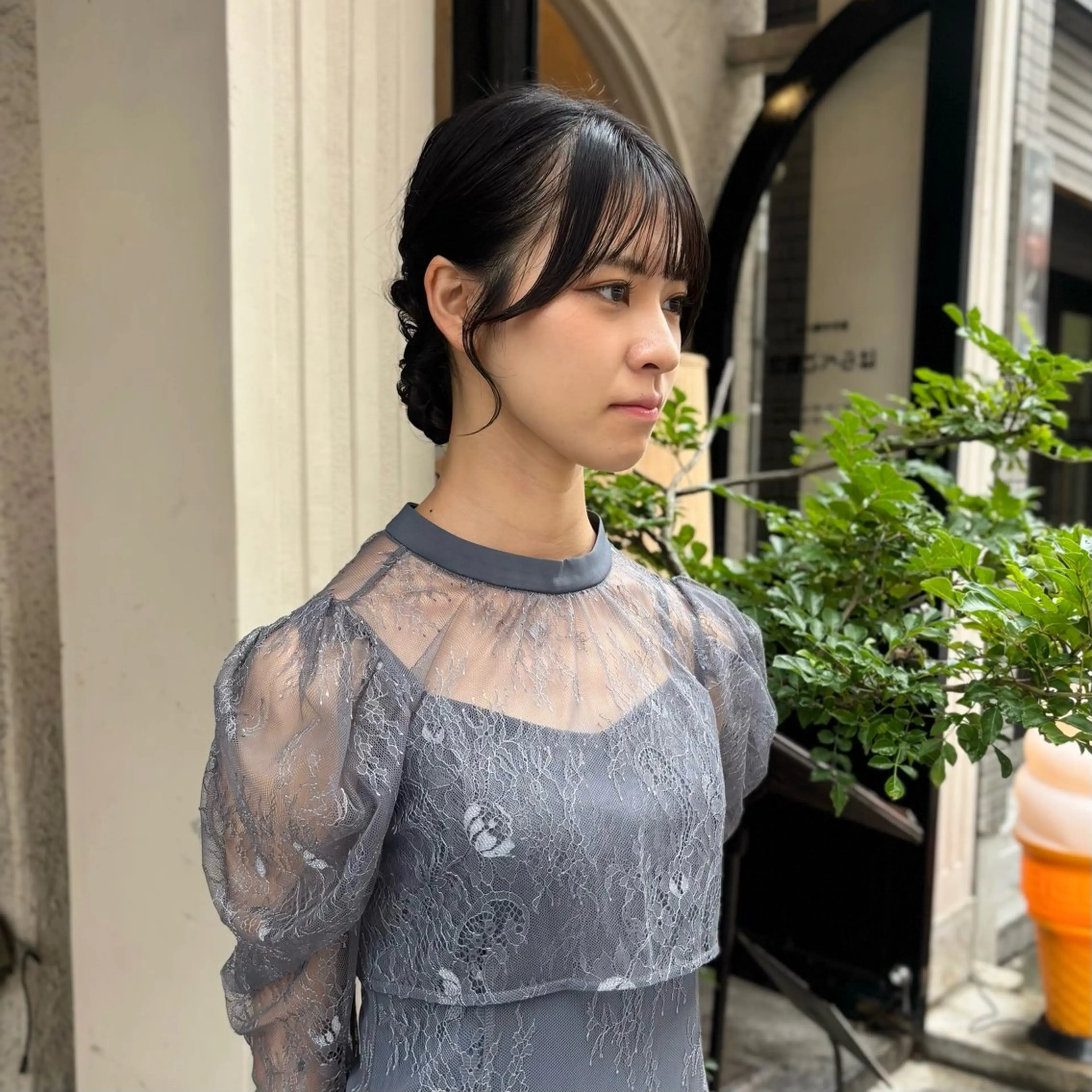 セミロング ヘアアレンジ ヘアセット 芦刈咲来/髪質改善/ 赤み消し/顔周りのヘアスタイル