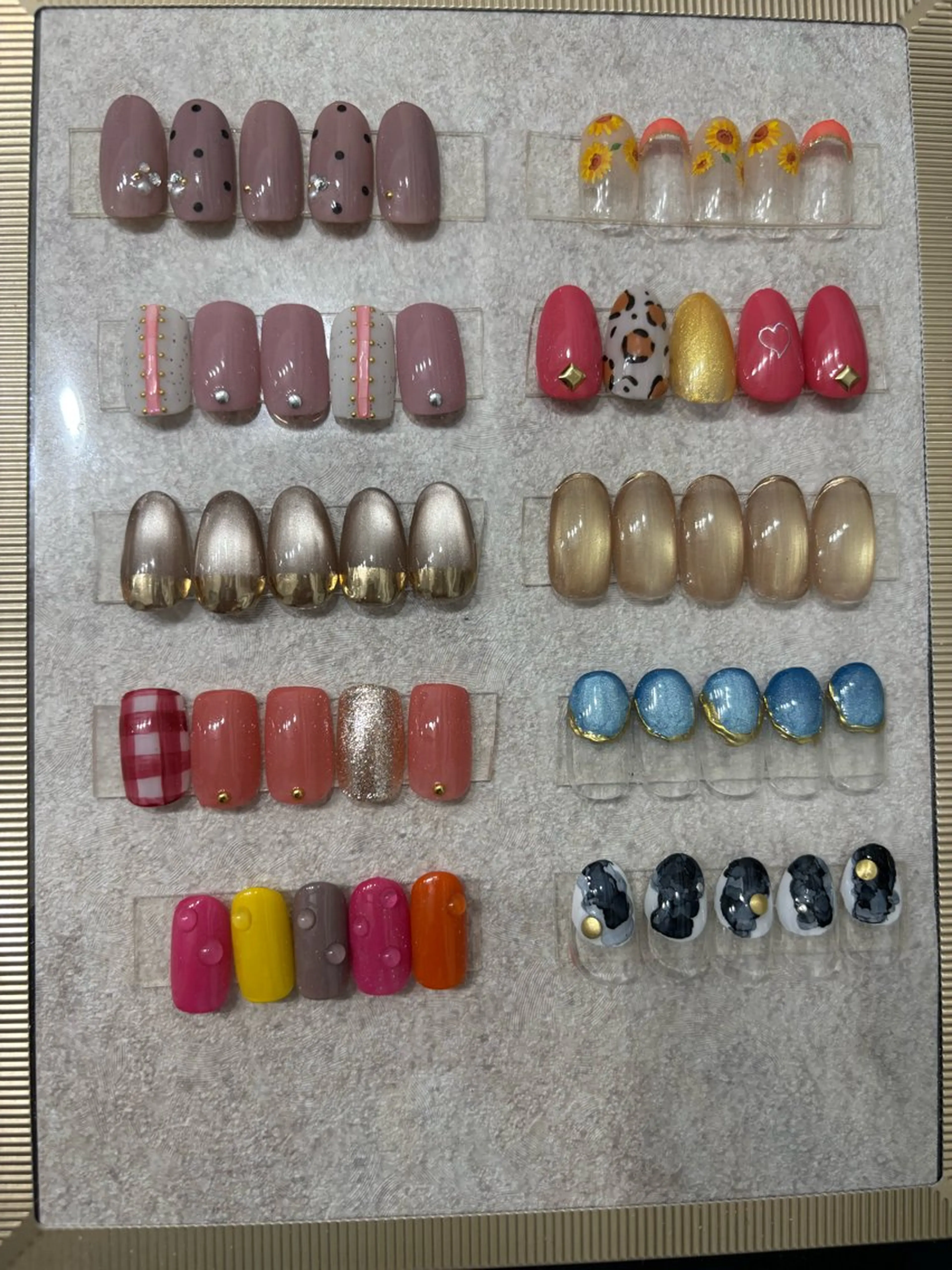 ネイル 横田 彩夏(あやか)のネイルデザイン