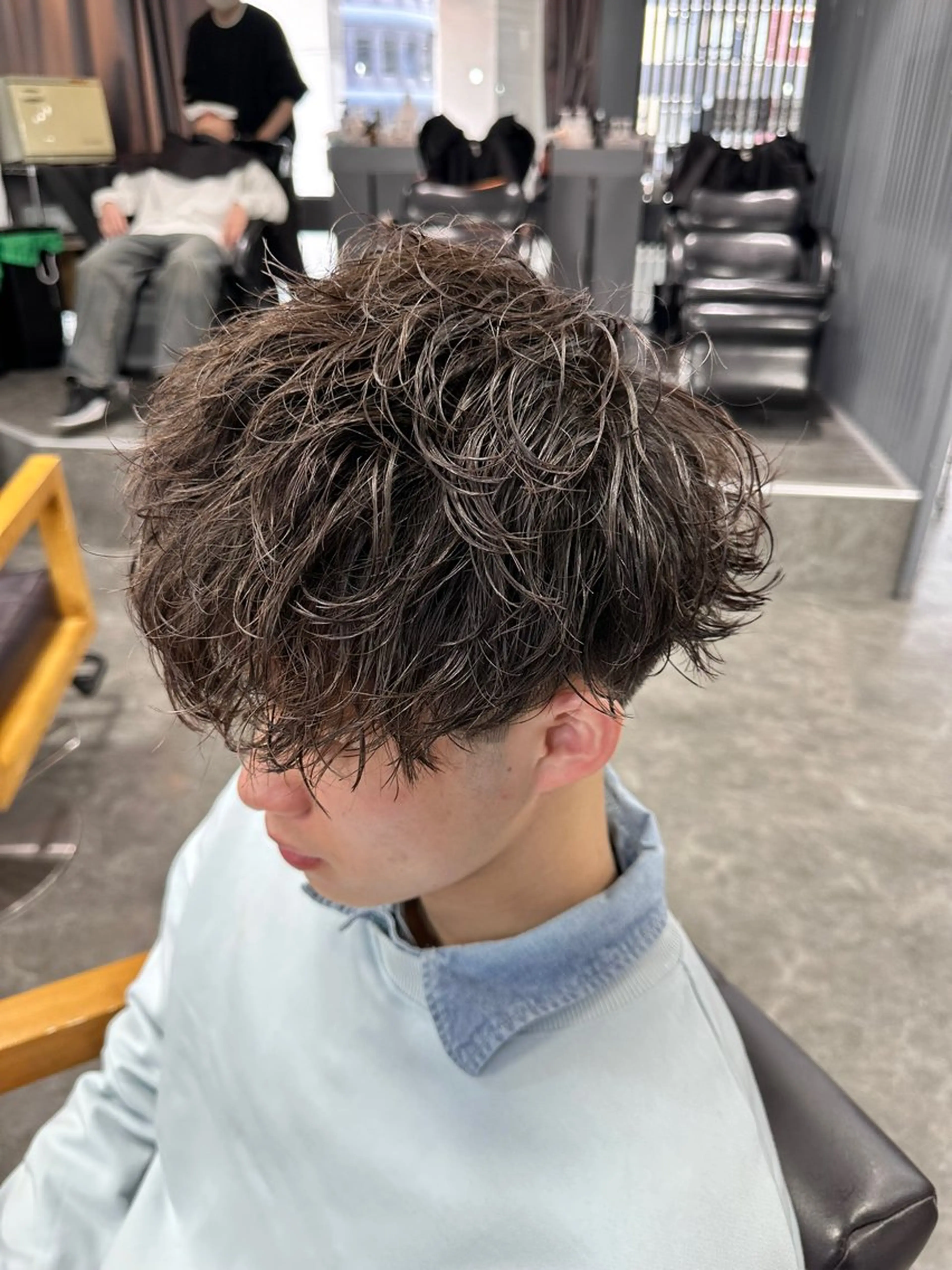 パーマ メンズ メンズパーマ カット パーマ KING of hair by NOISM所属・梅田/メンズカット/ パーマ/秋本 大智のヘアスタイル