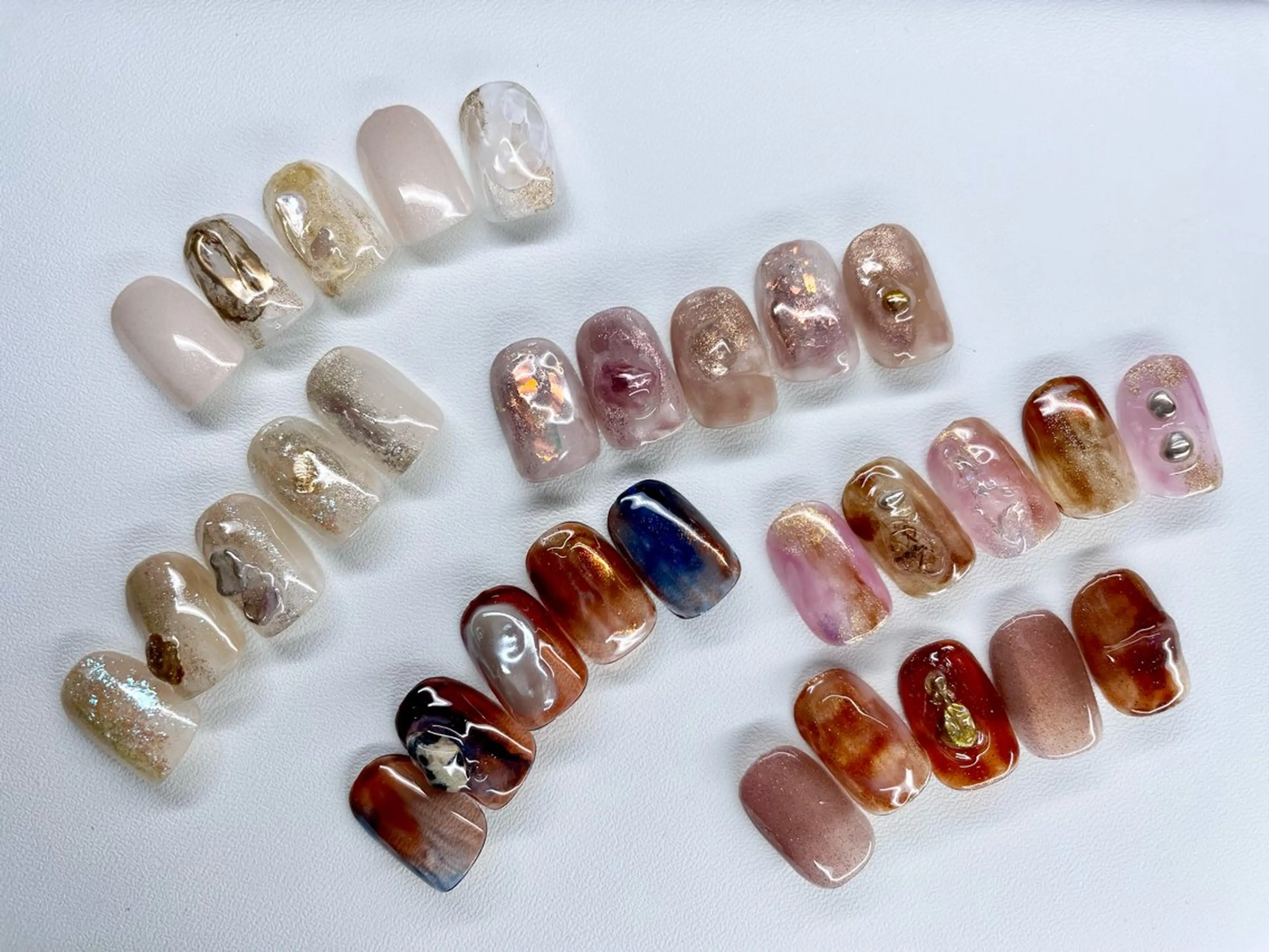 ネイル ニュアンスネイル N.KIRARI hanaのネイルデザイン