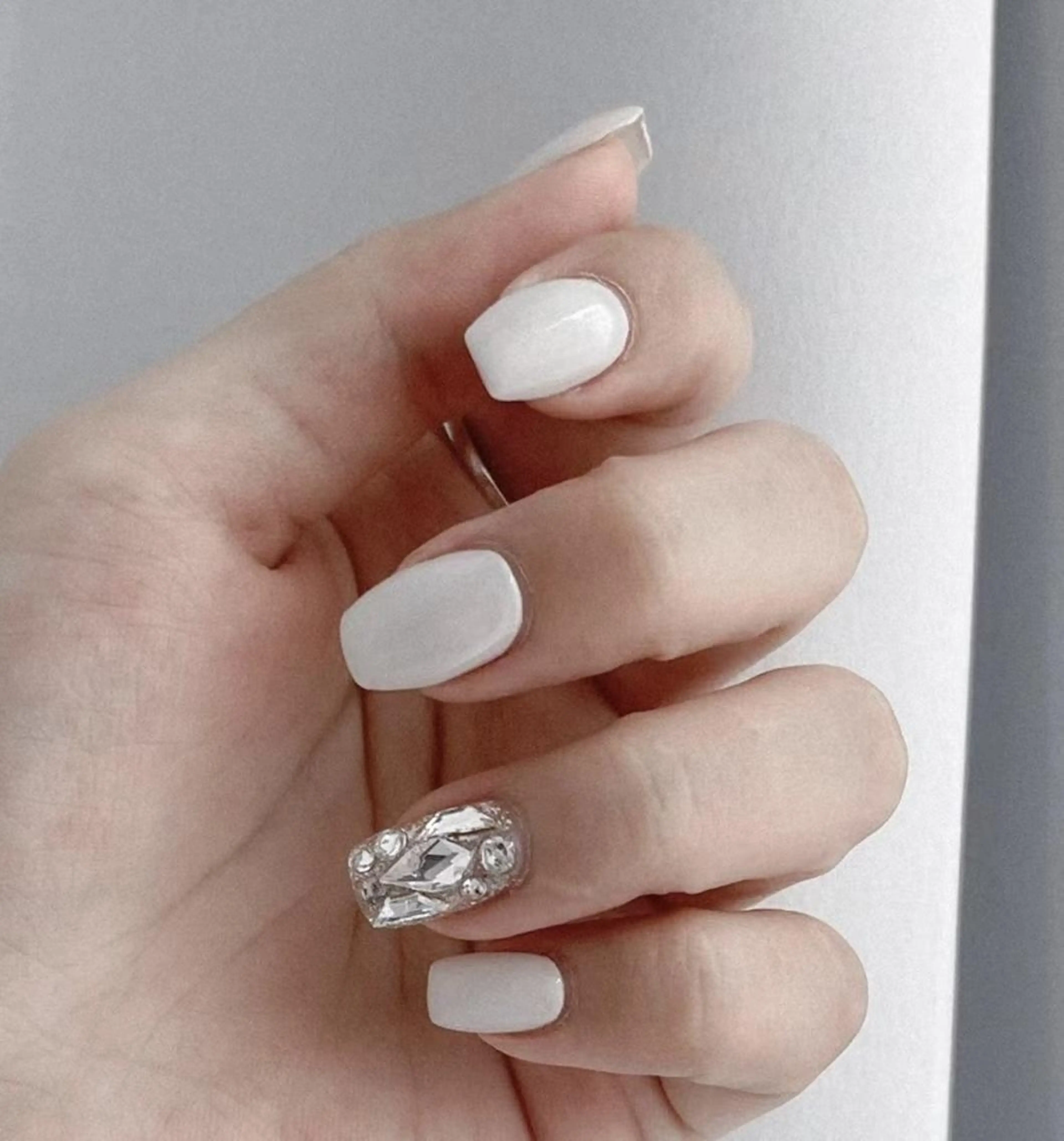 ネイル AB マツエクネイルサロンのネイルデザイン