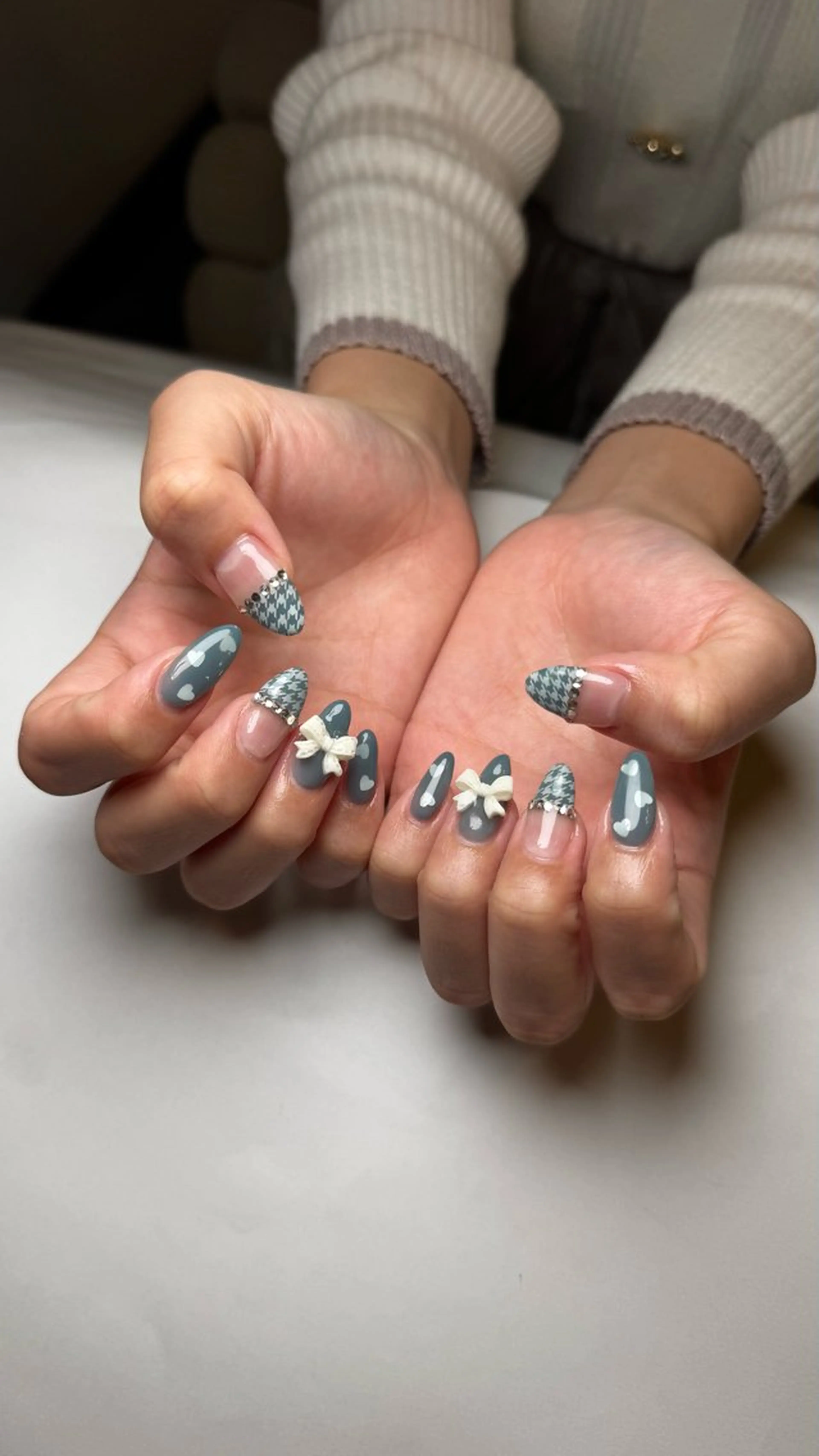 ネイル ハンドネイル Atelier Yuriのネイルデザイン