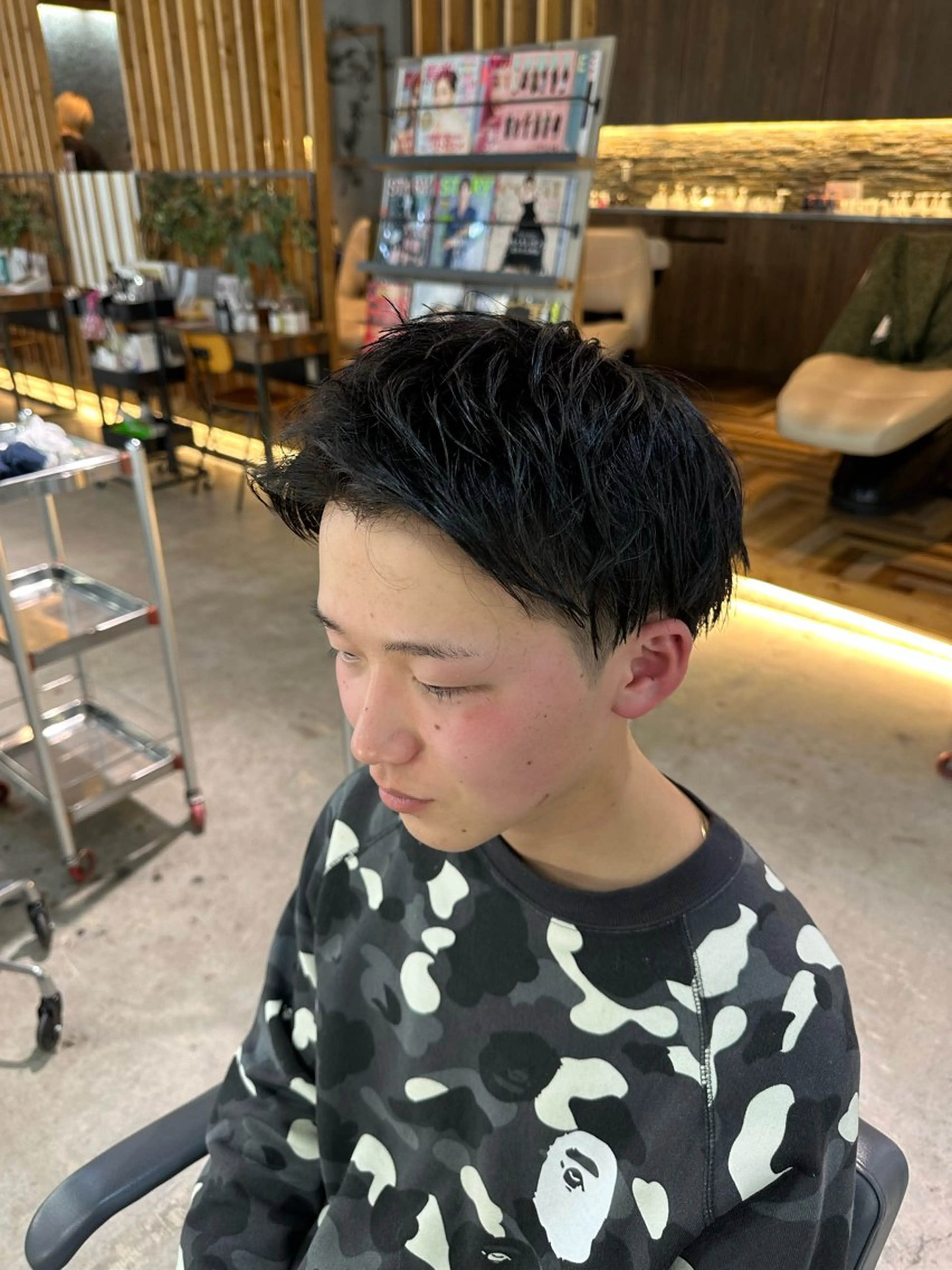 ショート メンズ アップバング 刈り上げ ショートヘア 溜 一太のヘアスタイル