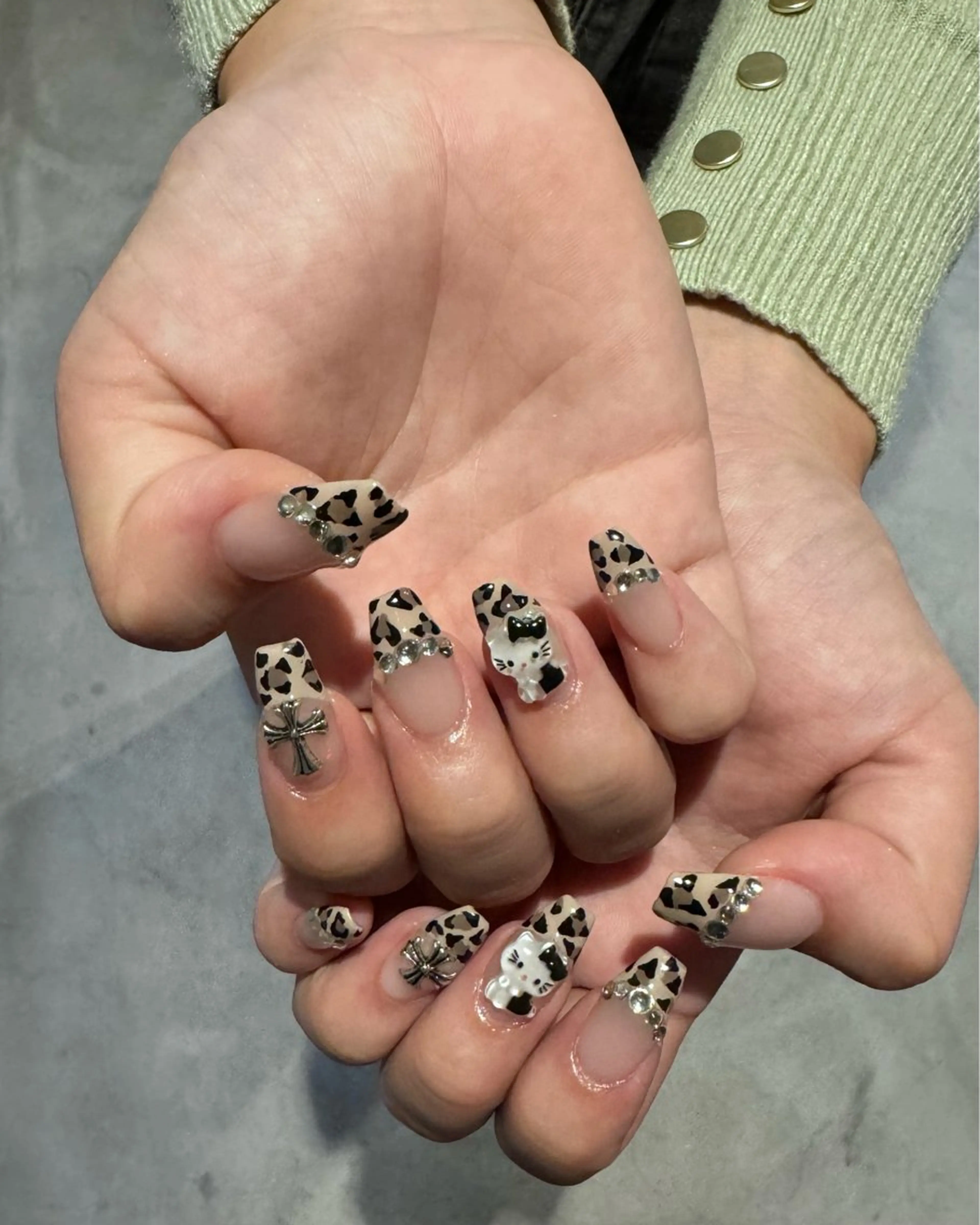 ネイル ハンドネイル Stay forのネイルデザイン
