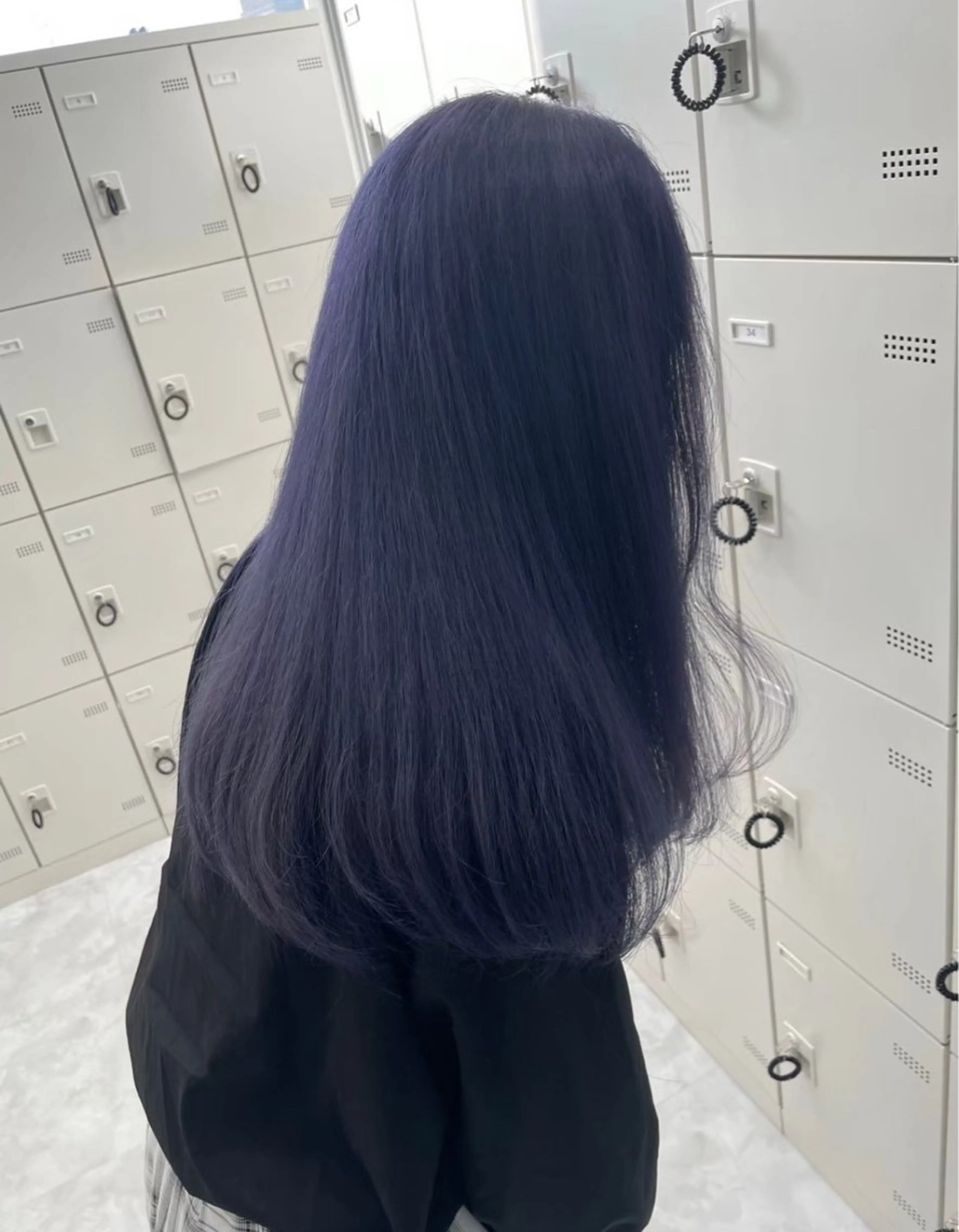 ロング カラー ヘアアレンジ 黒髪 ブルーカラー ヘアカラー トリートメント ヘッドスパ ヘアセット 🩵ダメージレス艶感 ハイトーン🩷のヘアスタイル