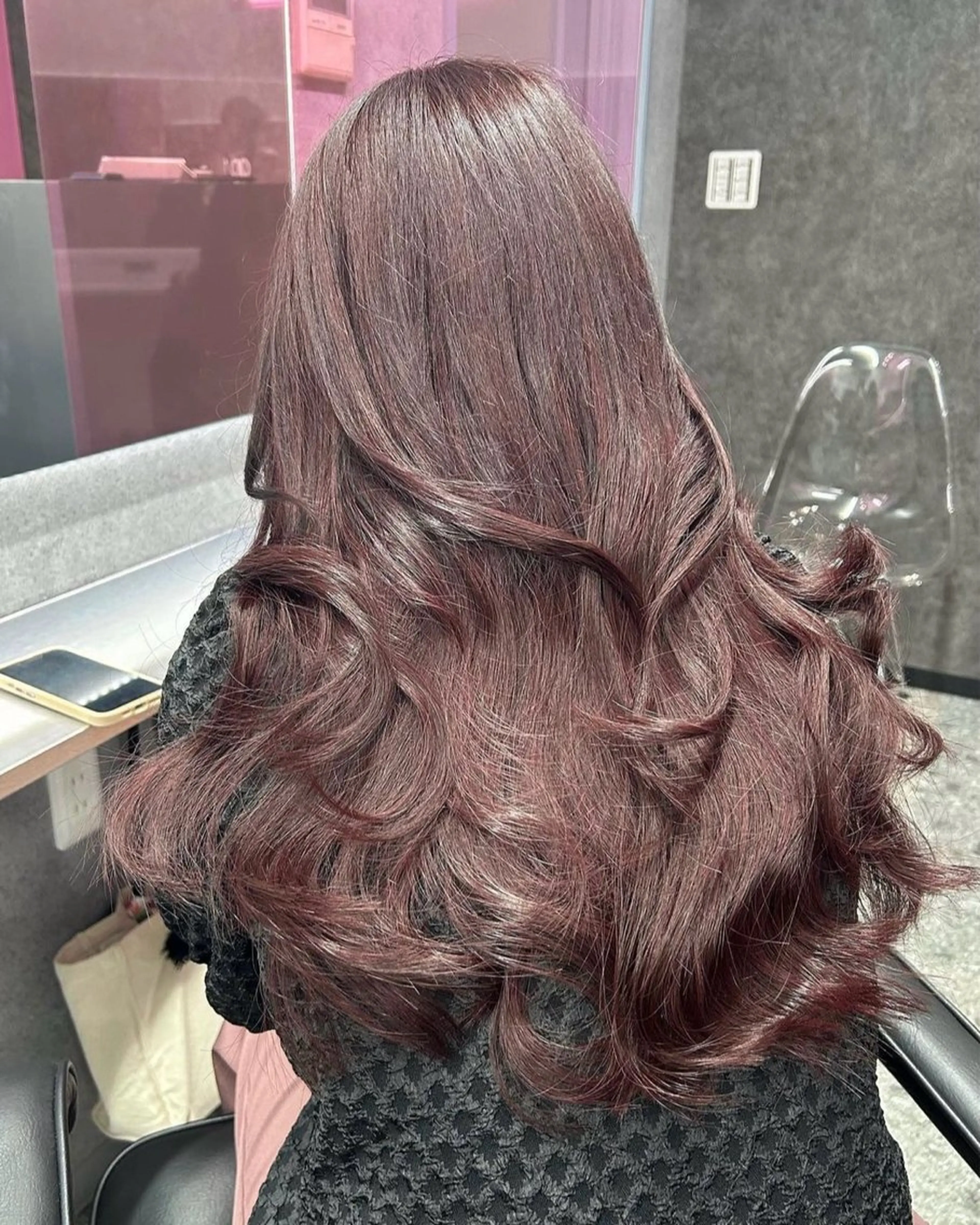 ロング カラー エクステ ヘアカラー エクステ LANDS所属・nanaka 🤍韓国ワンホンヘアのヘアスタイル