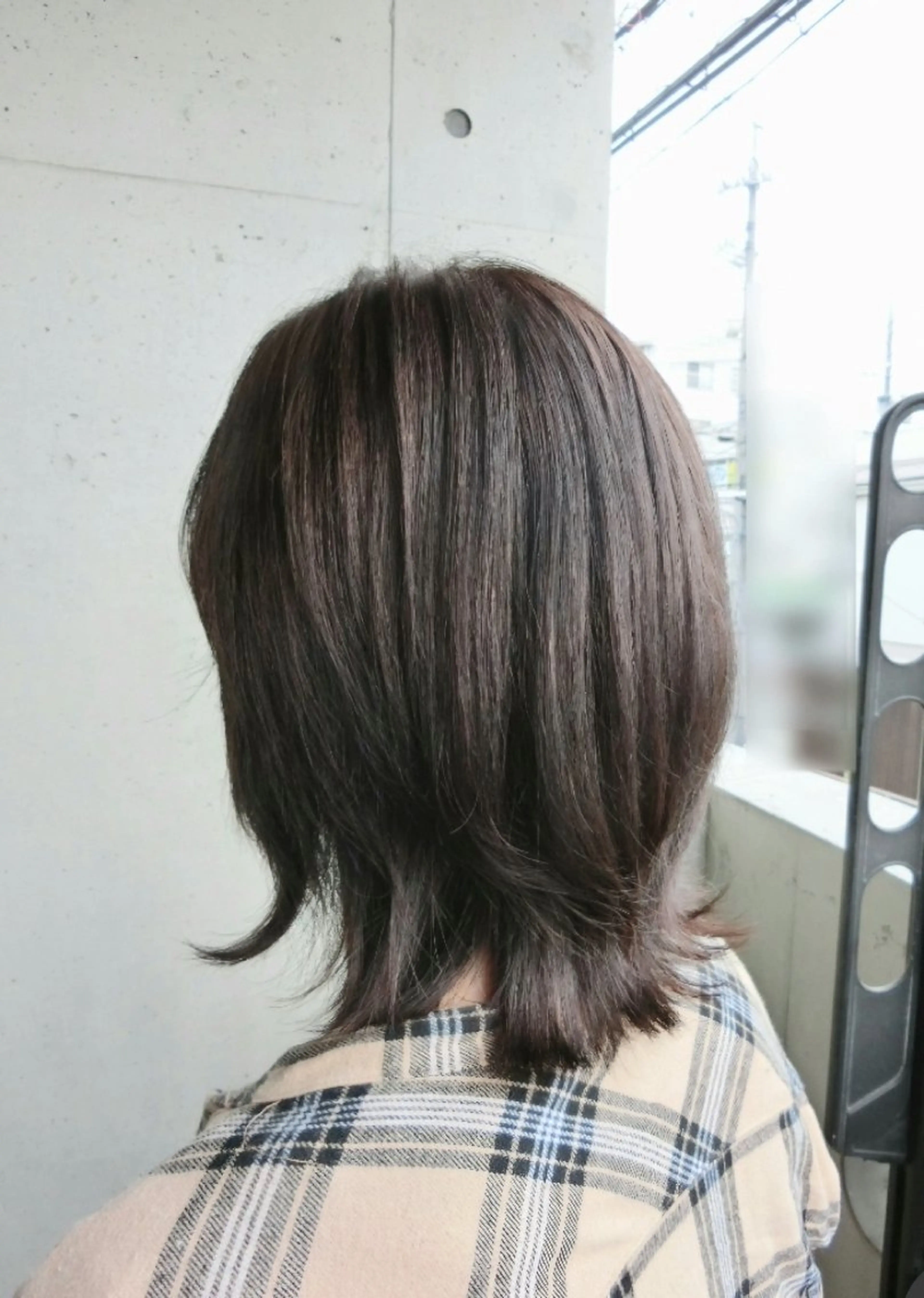 ミディアム アッシュ アッシュグレー カット ma cherie 三浦直美のヘアスタイル