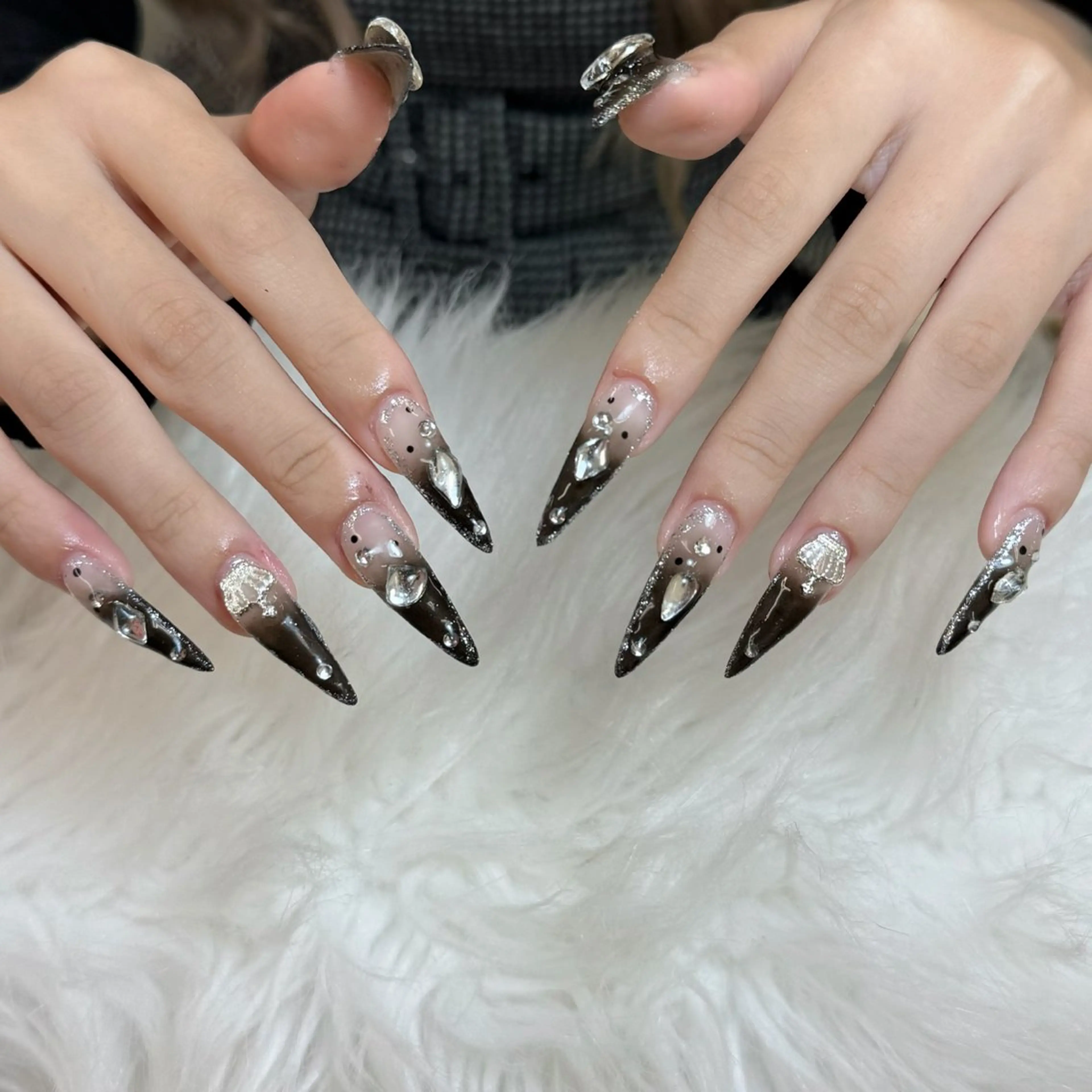 ネイル アートネイル フレンチネイル ジェルネイル 韓国ネイル マグネットネイル ハンドネイル Lenie Nail okubo所属・Lenie Nail Okuboのネイルデザイン