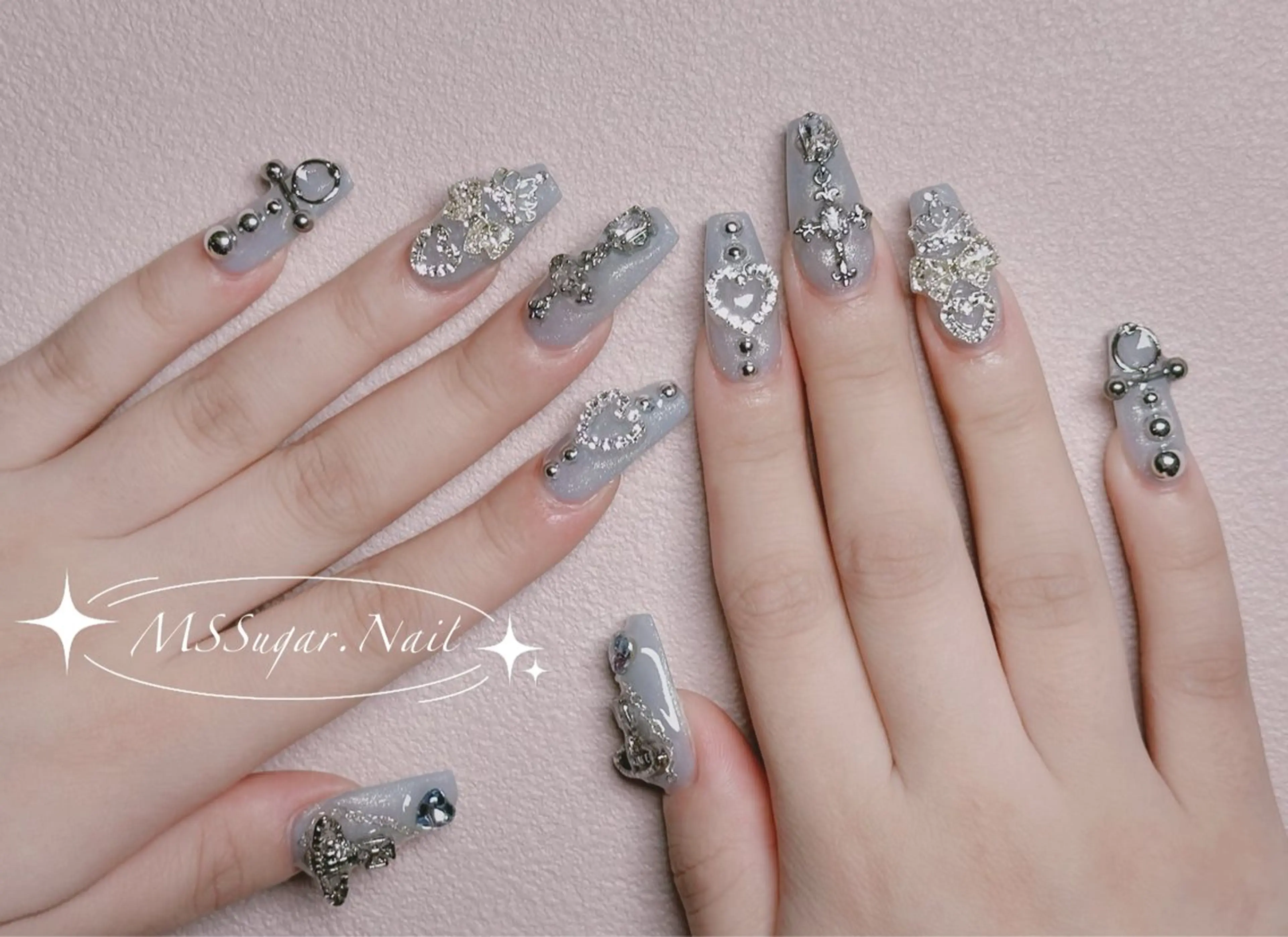 ネイル ロングネイル マグネットネイル スカルプネイル ネイルチップ ワンホンネイル ハンドネイル MSSugar Nailのネイルデザイン