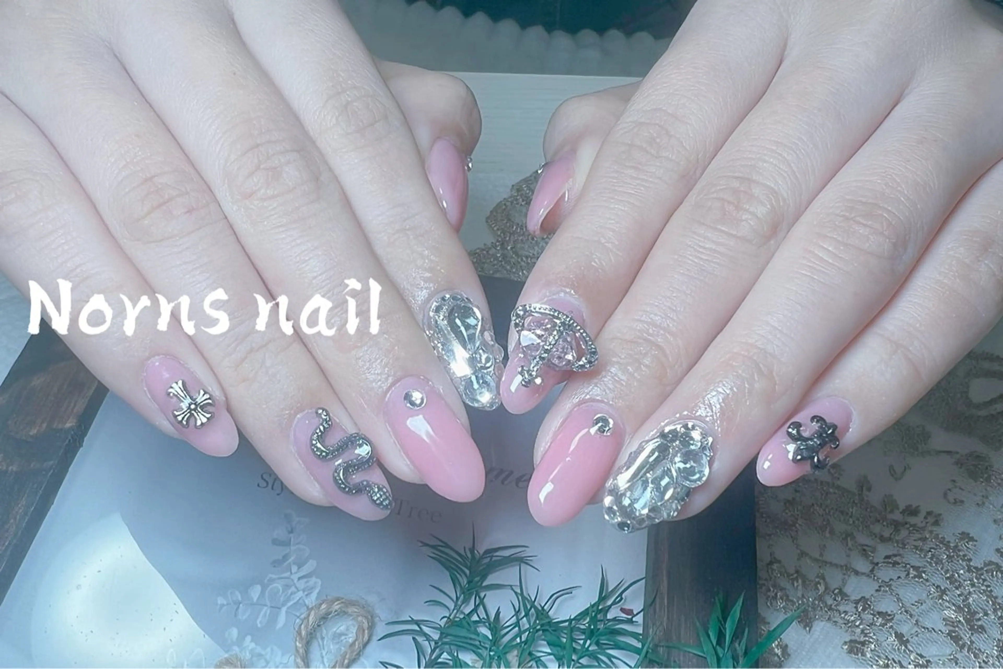 ネイル Norns nail (猫いるサロン🐈)のネイルデザイン