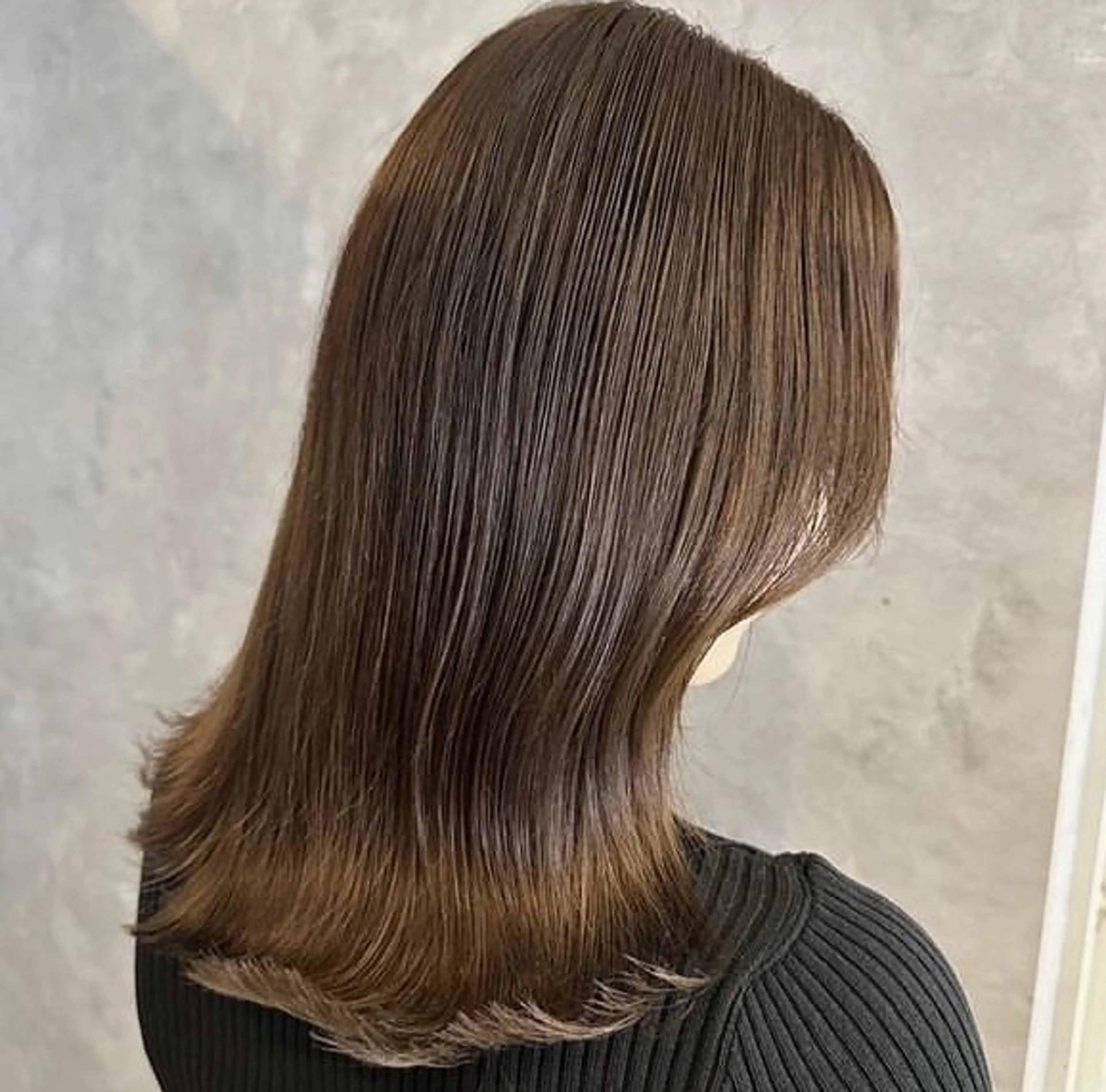 カラー ブリーチ ブリーチなしカラー トメちゃん 💜🇭🇰のヘアスタイル