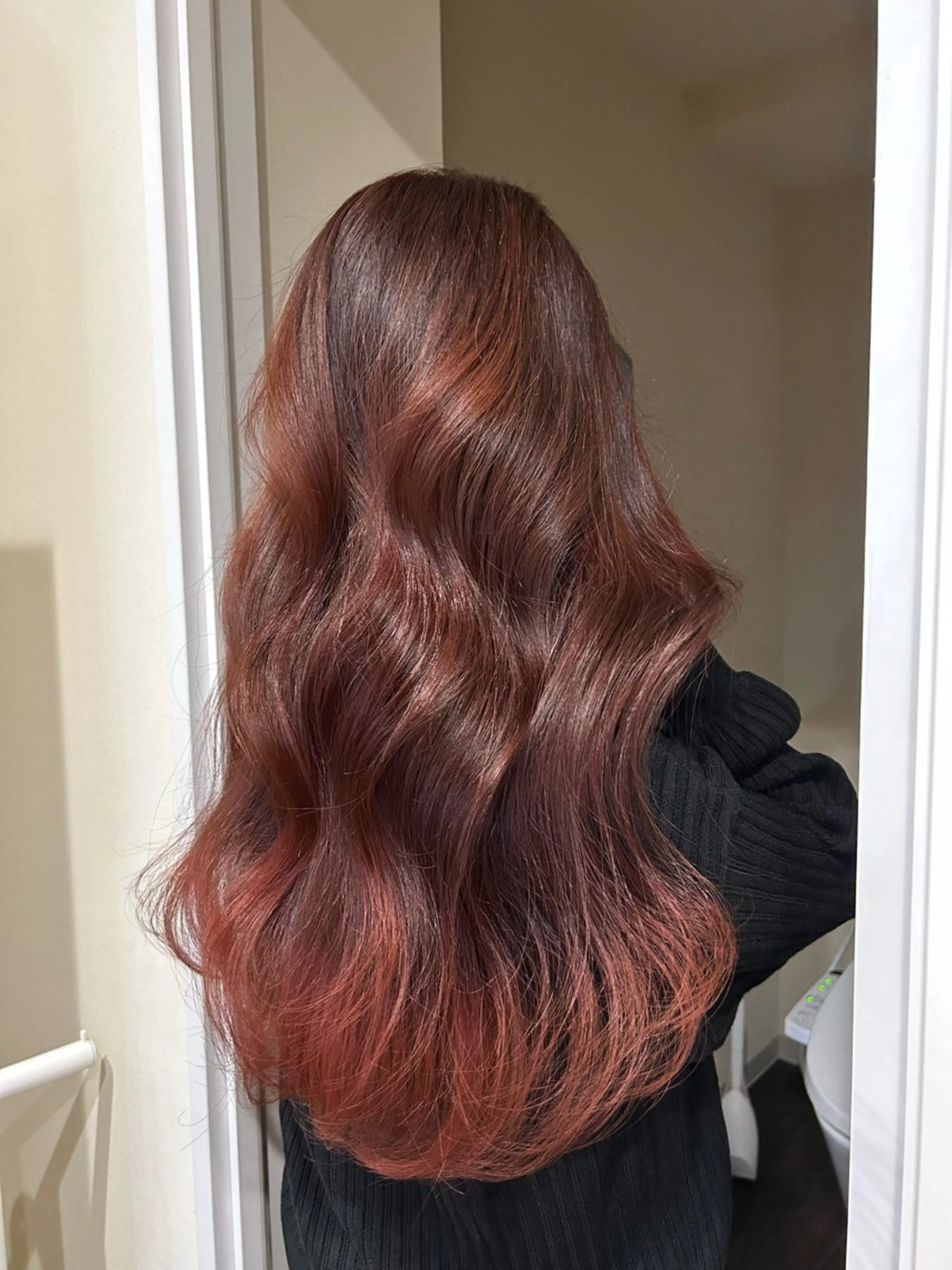 ロング カラー レッドカラー minilu  by   LuLuca所属・高谷 凜のヘアスタイル